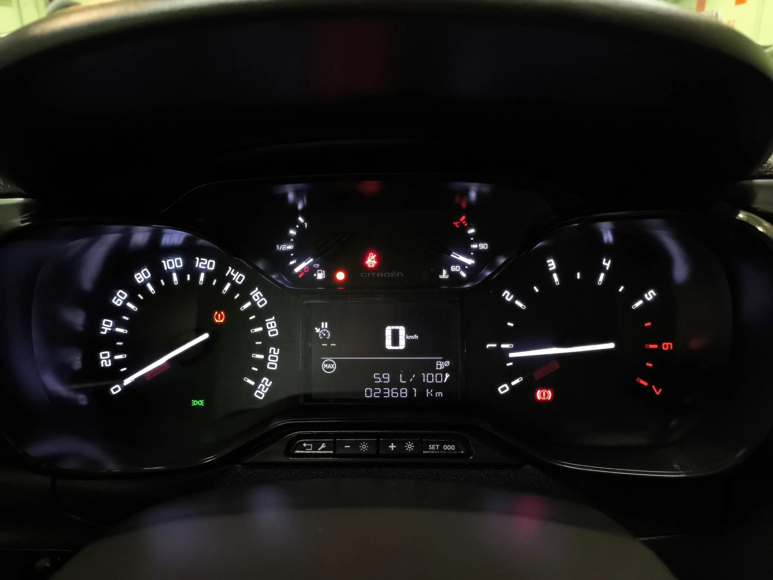 Citroen C3 PureTech 82 Shine 61 kW (83 CV) - Foto 6