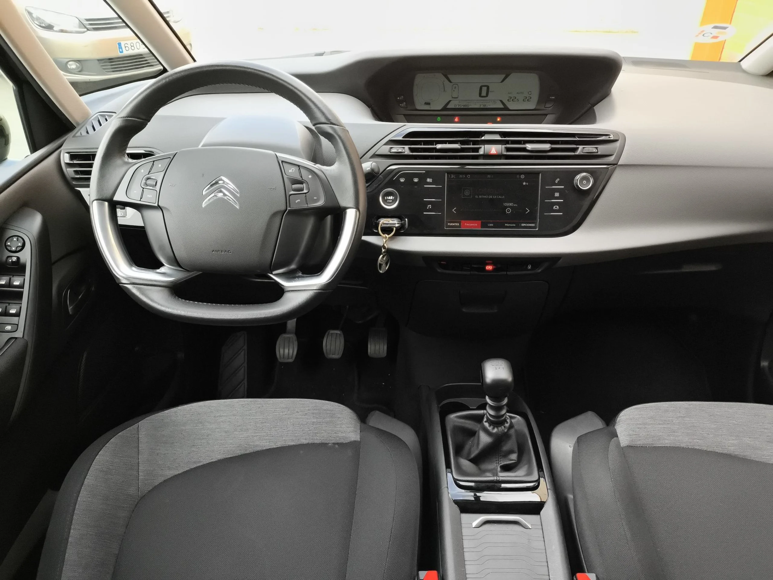Citroen C4 Spacetourer PureTech 130 SANDS Live 96 kW (130 CV) - Foto 16