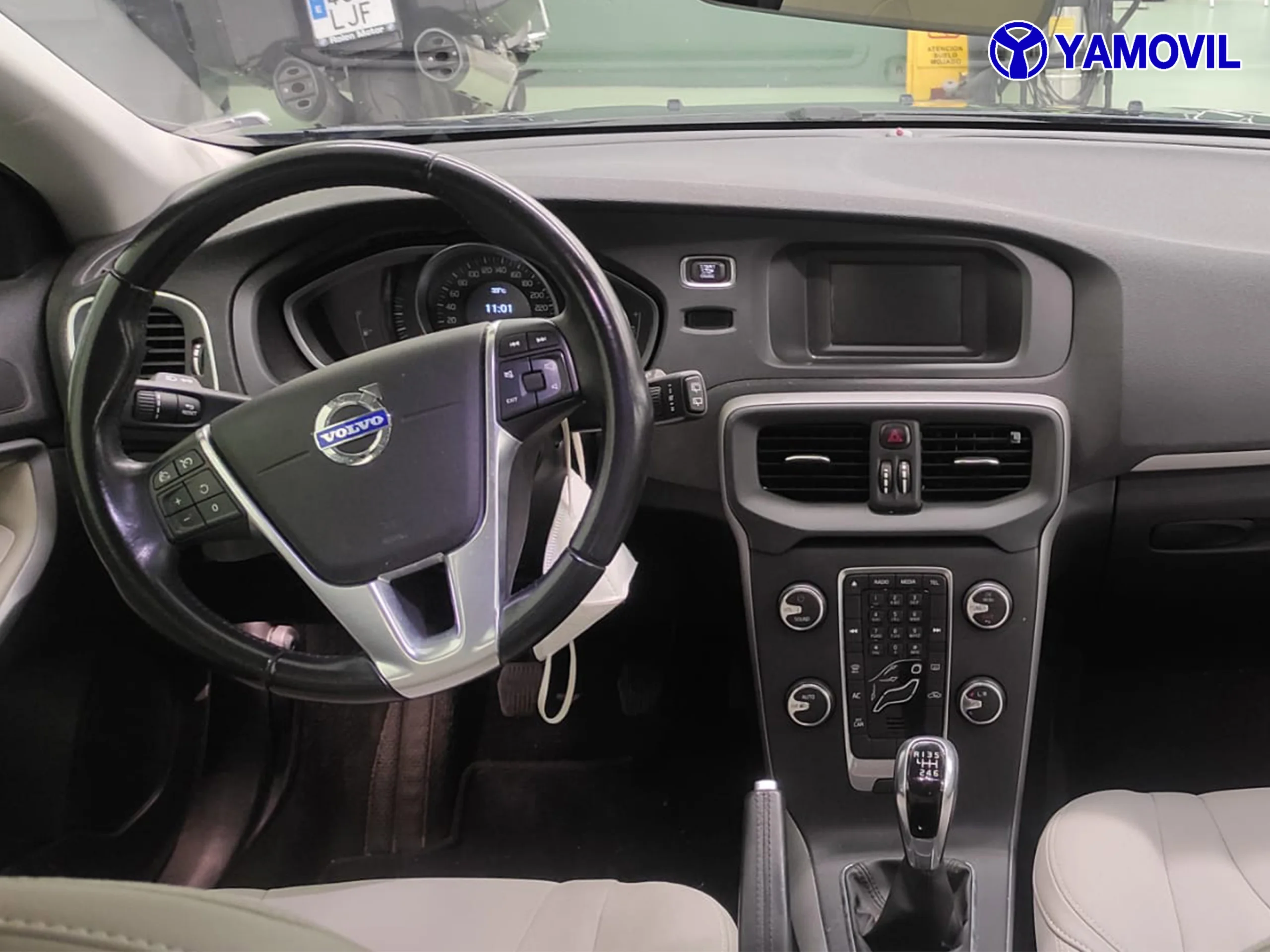 Volvo V40 1.6 D2 KINETIC 5P - Foto 4
