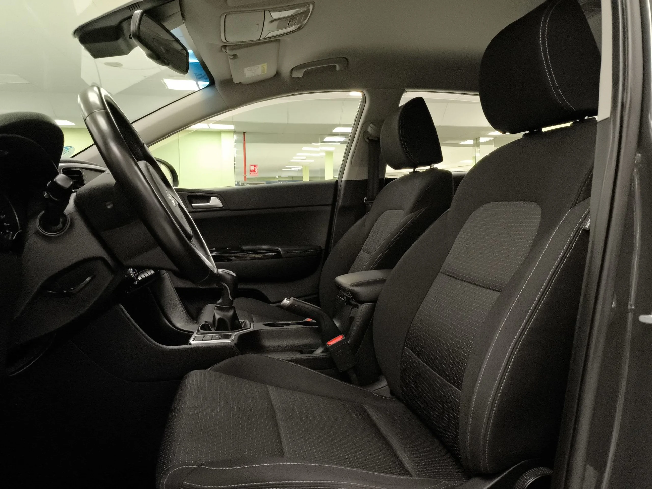 Kia Sportage 1.6 MHEV Drive Plus 4x2 100 kW (136 CV) - Foto 8
