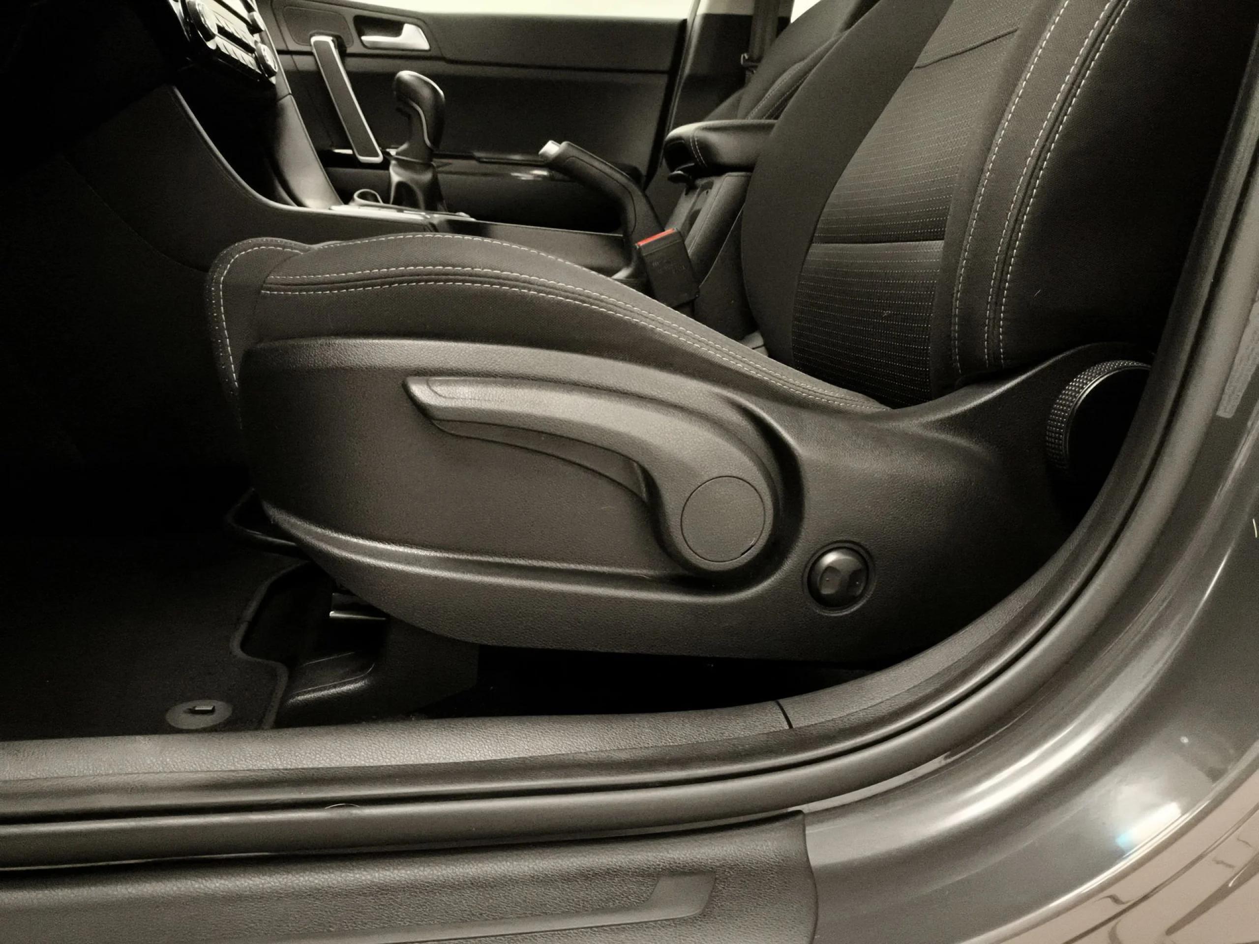 Kia Sportage 1.6 MHEV Drive Plus 4x2 100 kW (136 CV) - Foto 9