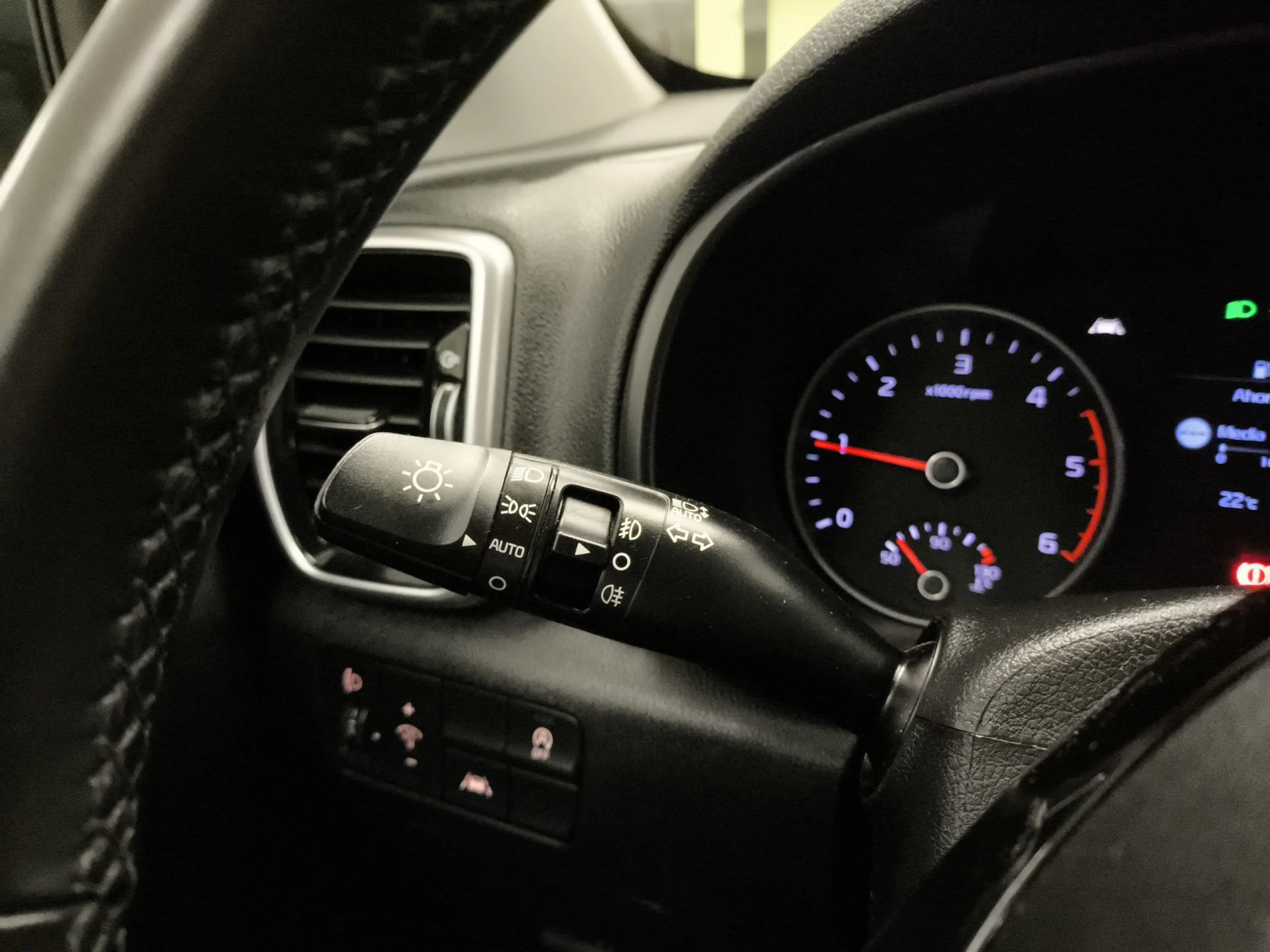 Kia Sportage 1.6 MHEV Drive Plus 4x2 100 kW (136 CV) - Foto 16