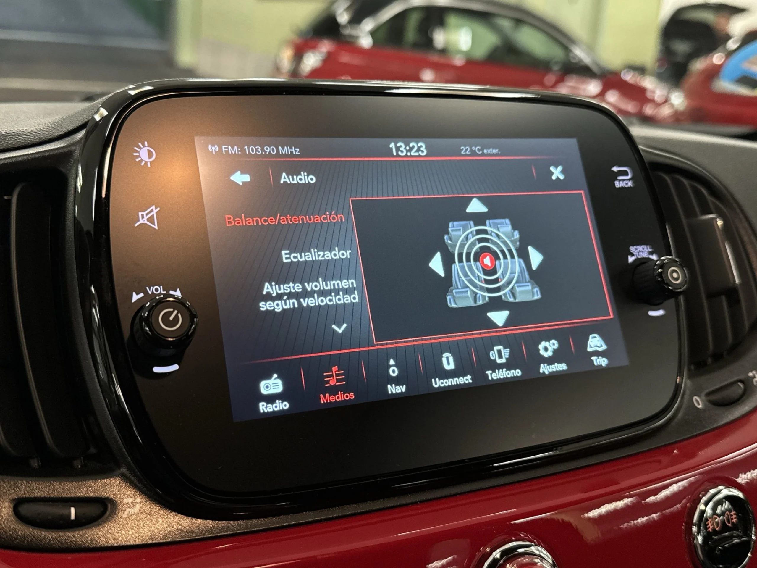 Fiat 500 1.0 Hybrid Cult 51 kW (70 CV) - Foto 12