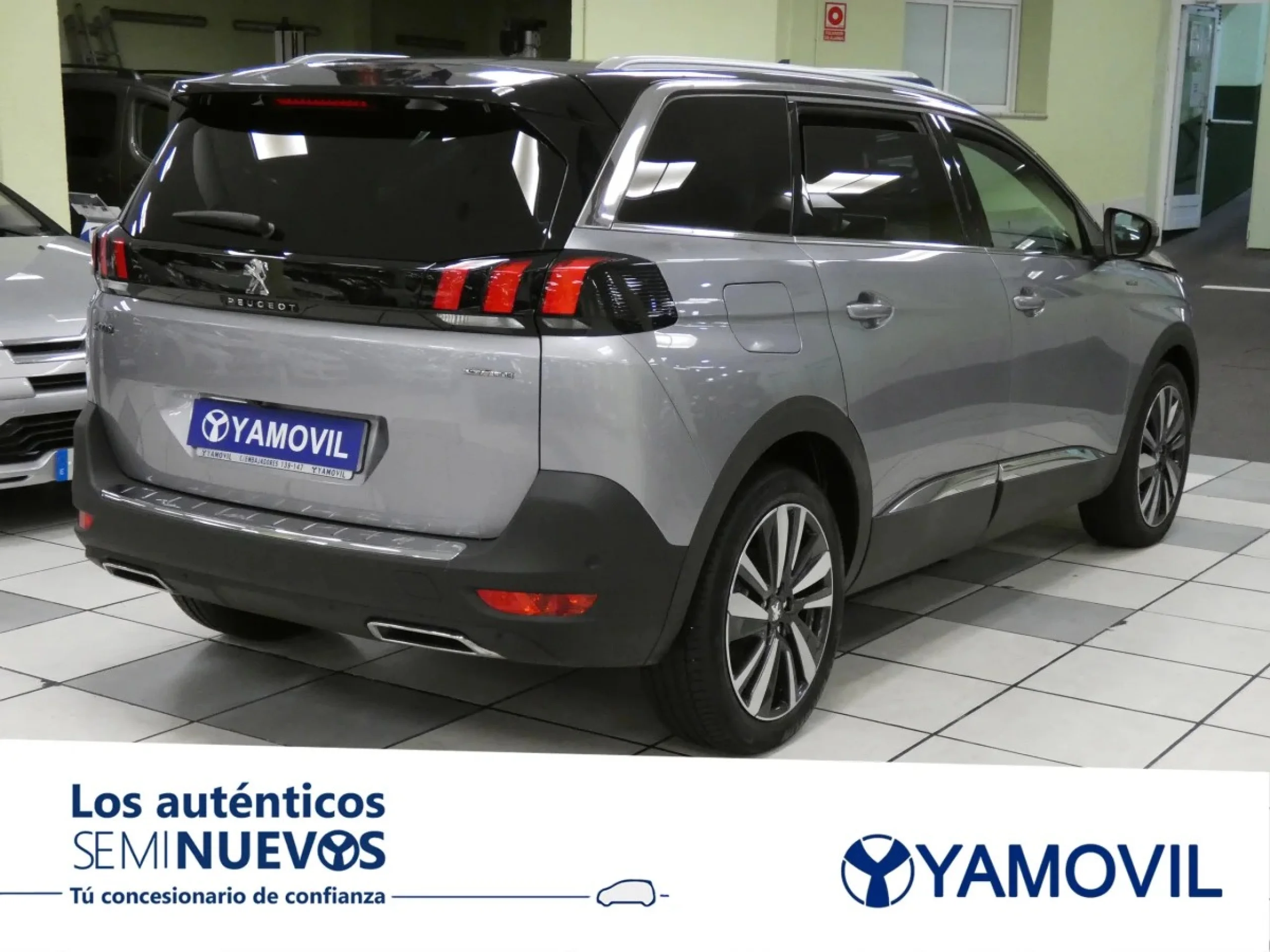 Peugeot 5008 SUV 1.2L PureTech SANDS GT Line EAT8 96 kW (130 CV) - Foto 4
