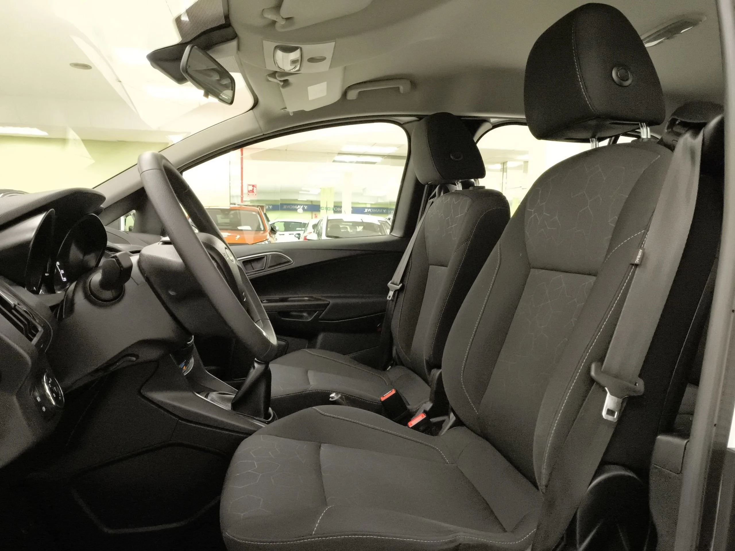 Ford B-Max 1.4 Duratec Ambiente 66 kW (90 CV) - Foto 8