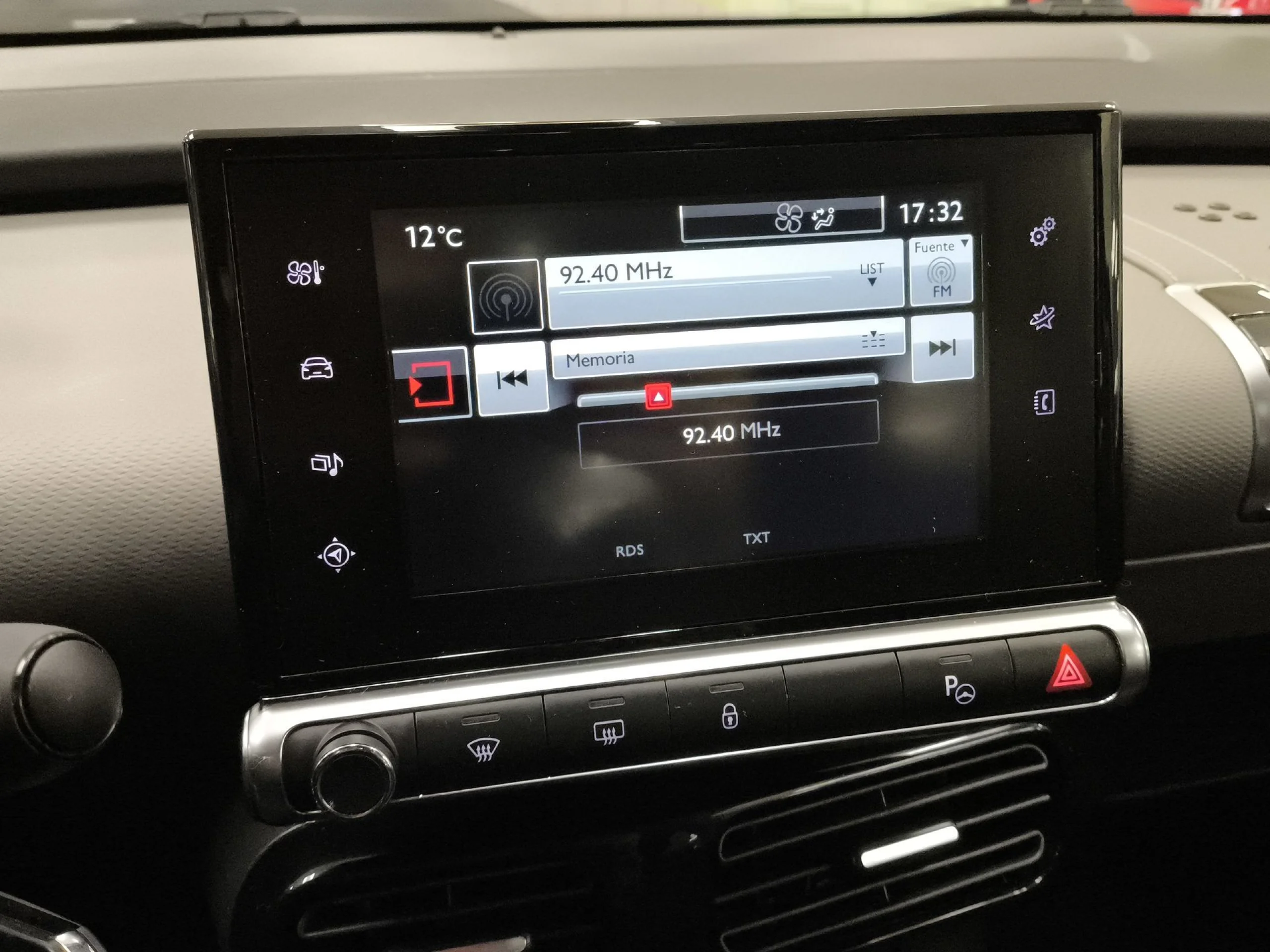 Citroen C4 Cactus PureTech 110 SANDS Rip Curl 81 kW (110 CV) - Foto 13