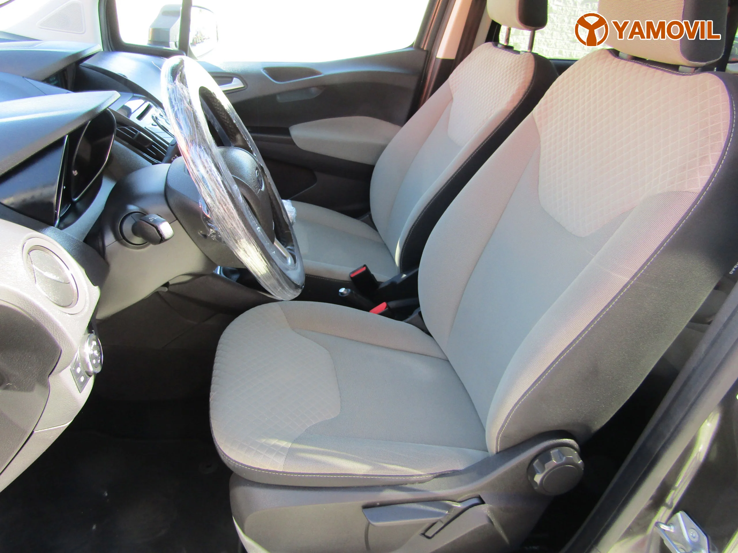 Ford Tourneo COURIER TITANIUM 1.0 ECOBOOST COMBI - Foto 18