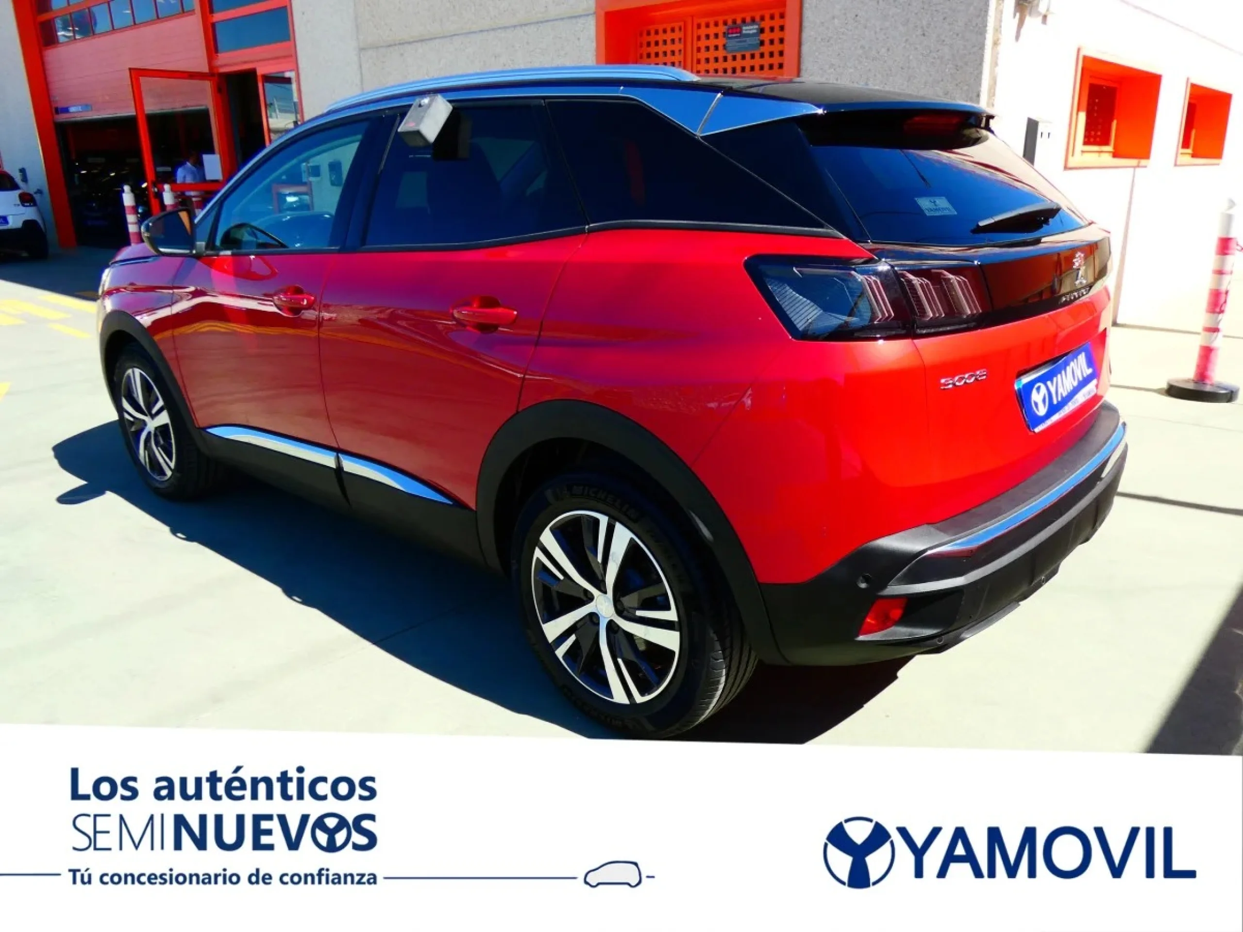 Peugeot 3008 SUV BlueHDi 130 SANDS Allure Pack 96 kW (130 CV) - Foto 4