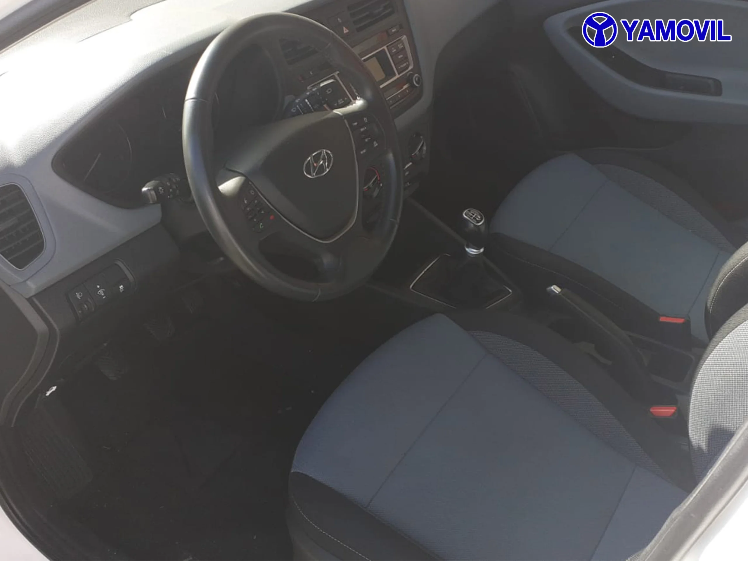 Hyundai I20 1.2 ESSENCE 5P - Foto 4