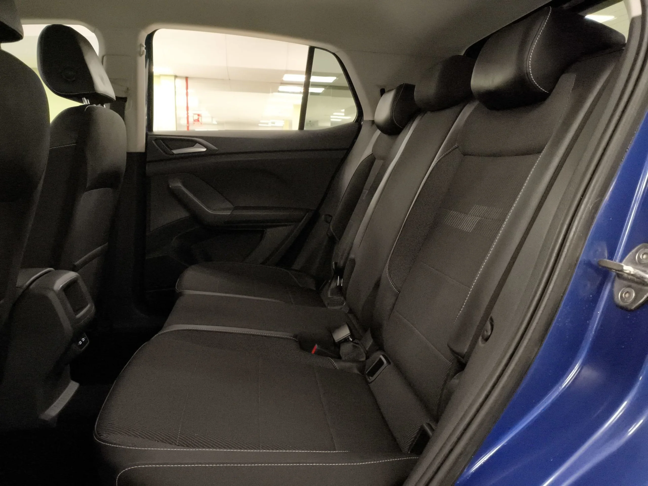 Volkswagen T-Cross Sport 1.0 TSI 81 kW (110 CV) DSG - Foto 18