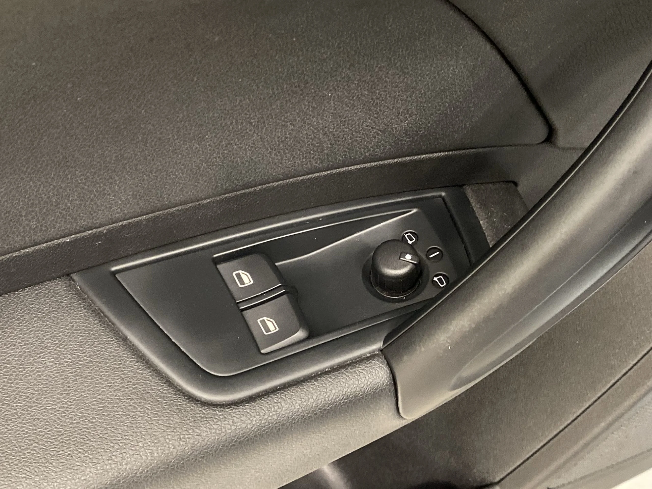 Audi A1 Attraction 1.6 TDI 77 kW (105 CV) - Foto 10