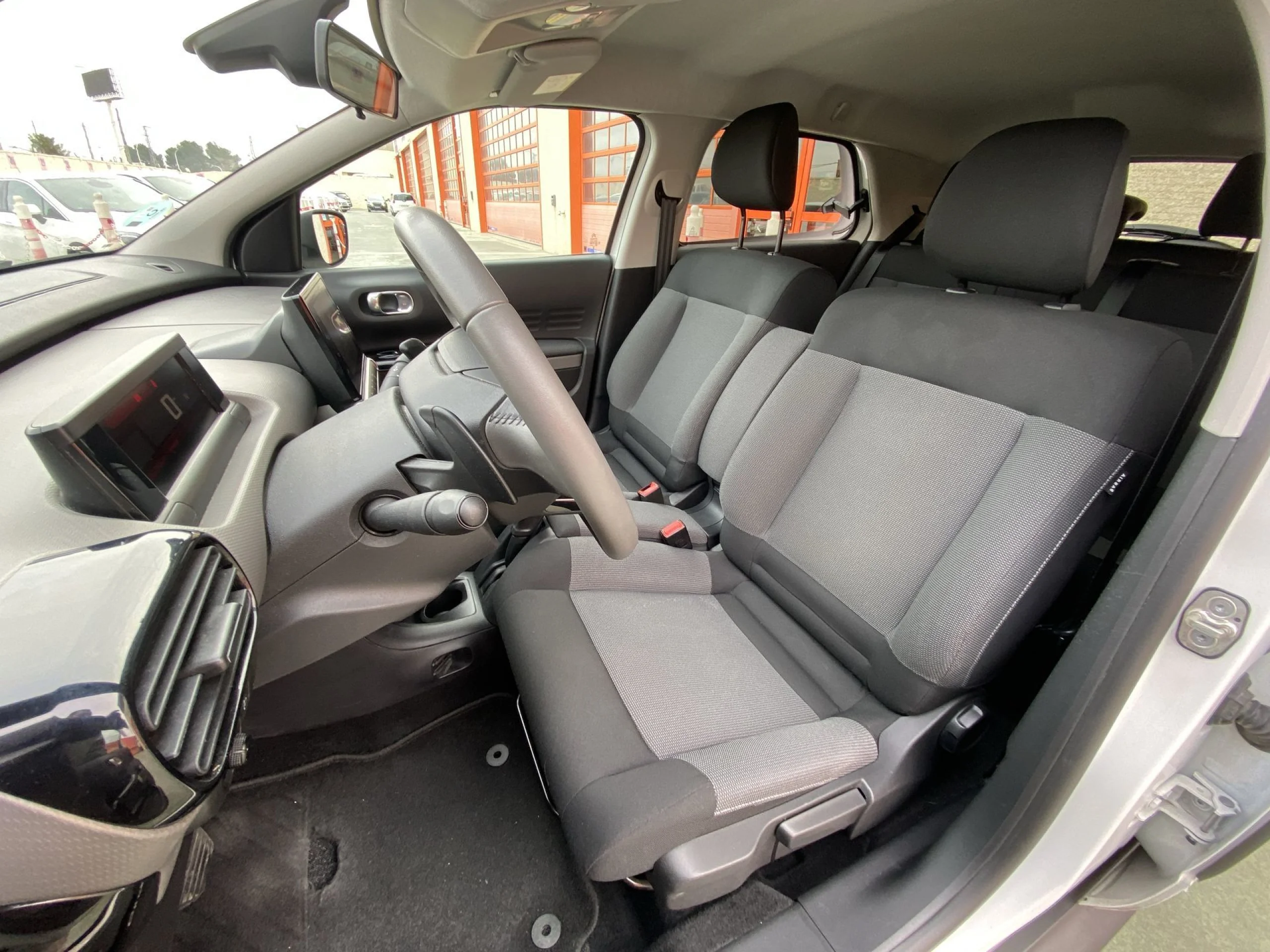 Citroen C4 Cactus PureTech 82 Feel Edition 60 kW (82 CV) - Foto 8