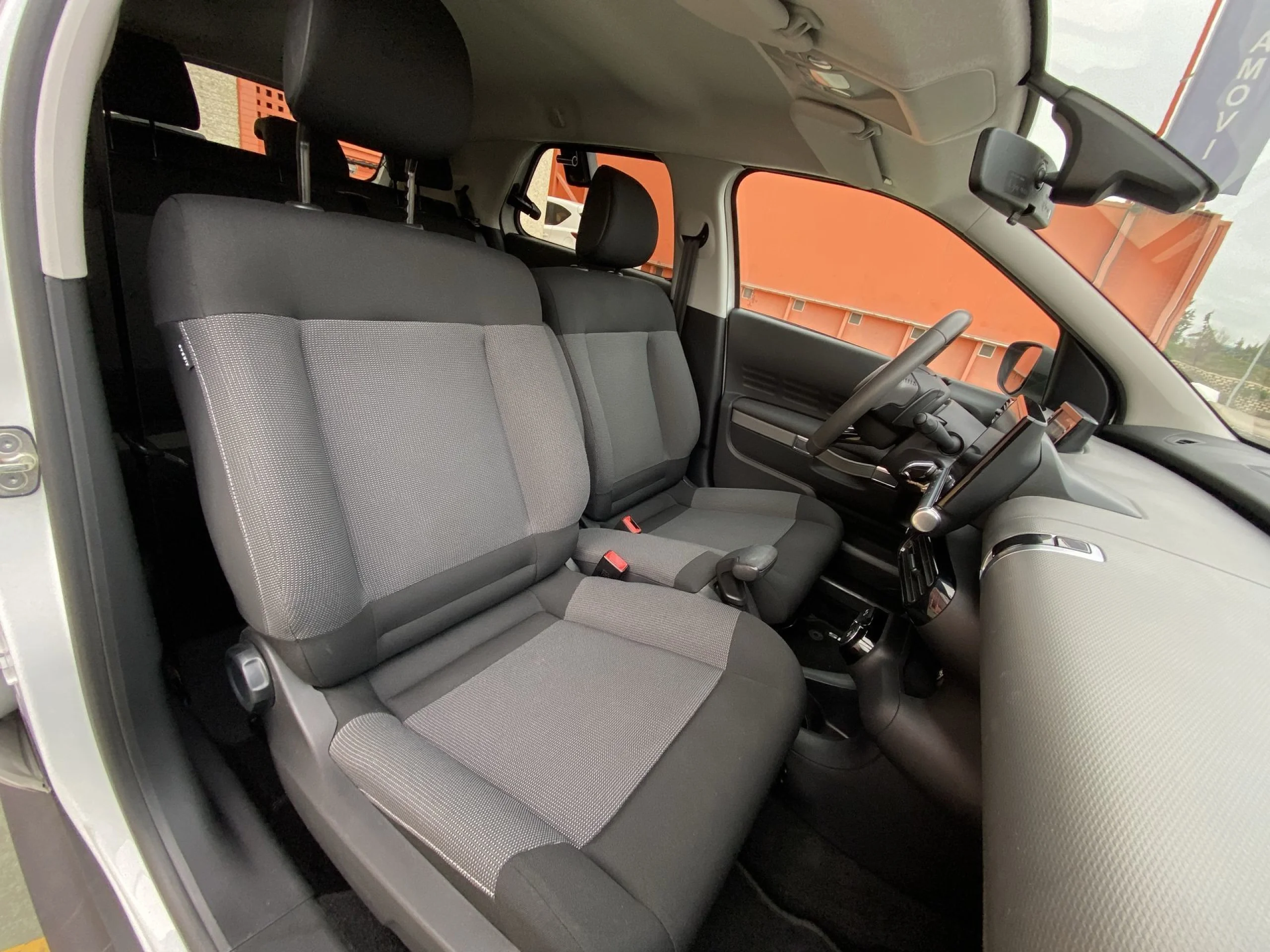 Citroen C4 Cactus PureTech 82 Feel Edition 60 kW (82 CV) - Foto 20
