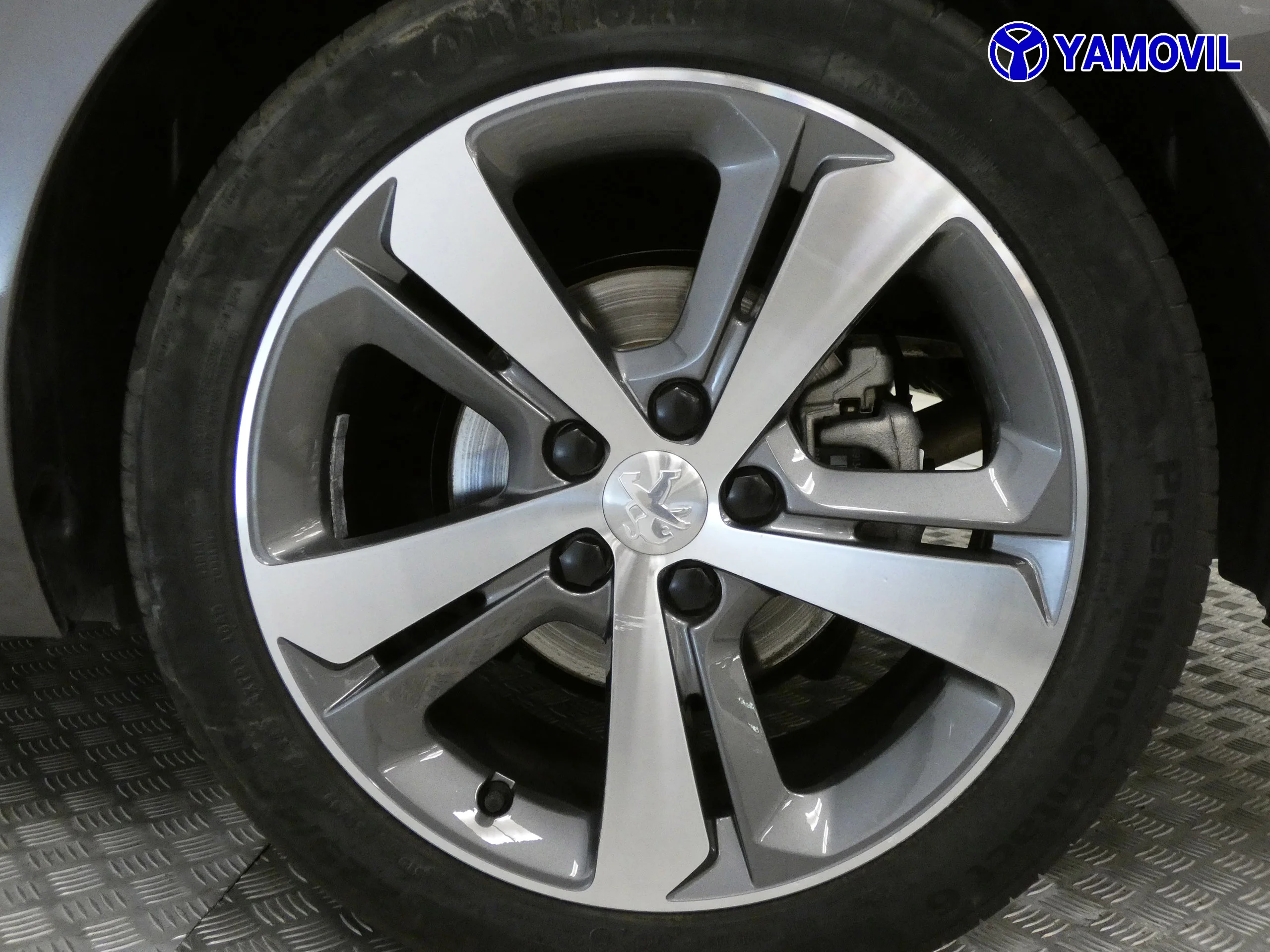Peugeot 308 1.2 PURETECH ALLRUE 5P - Foto 10
