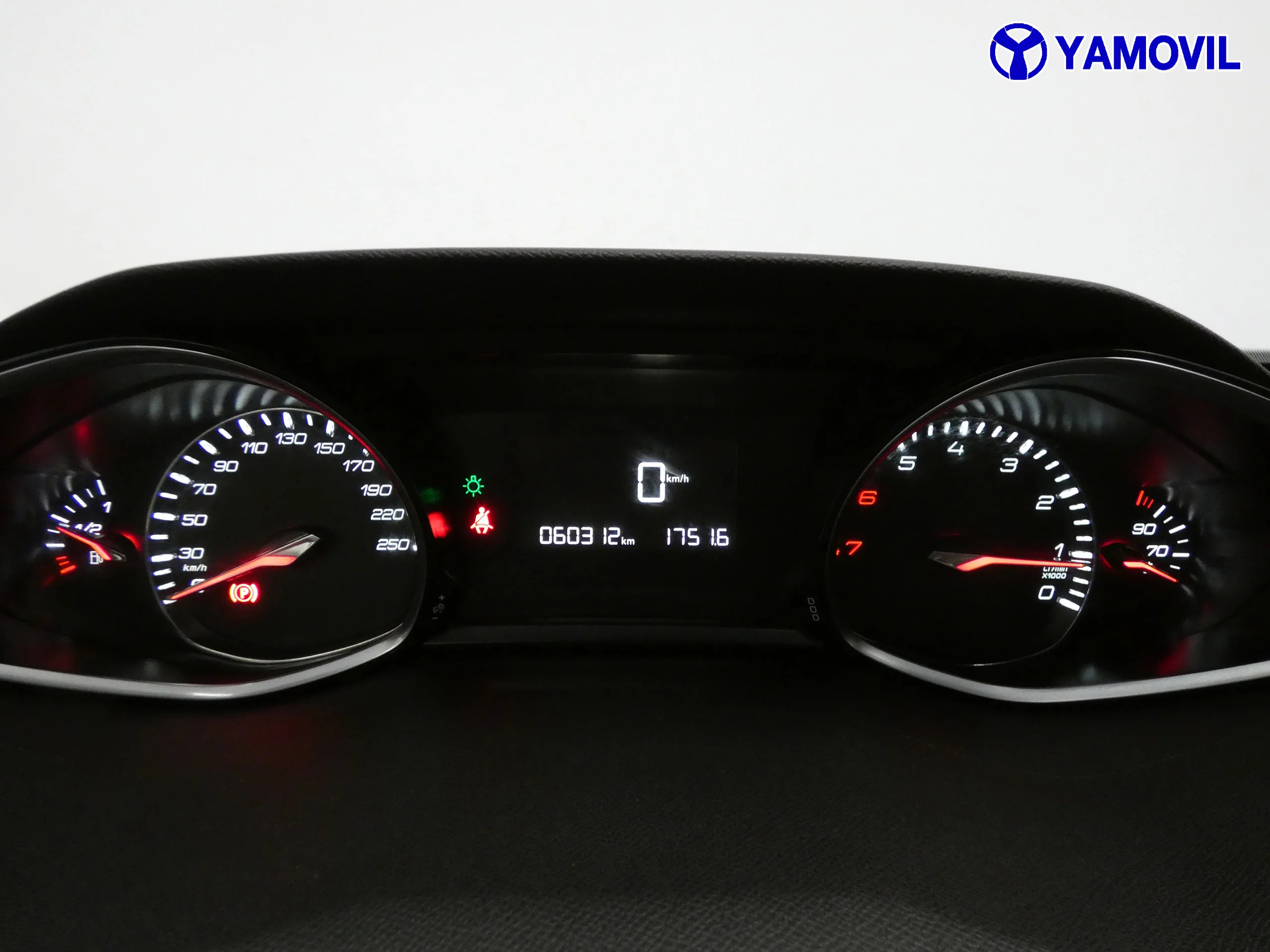 Peugeot 308 1.2 PURETECH ALLRUE 5P - Foto 22