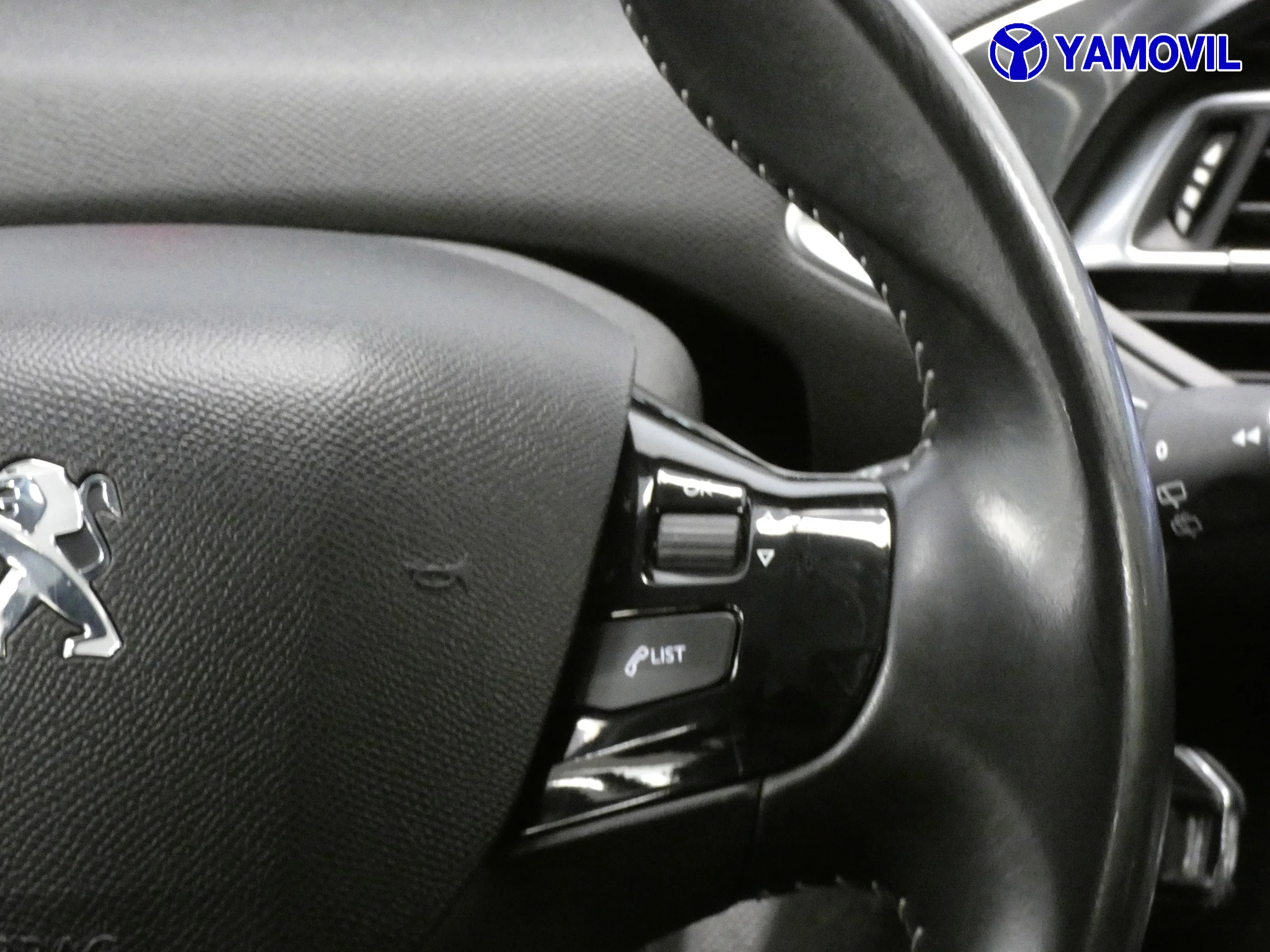 Peugeot 308 1.2 PURETECH ALLRUE 5P - Foto 20