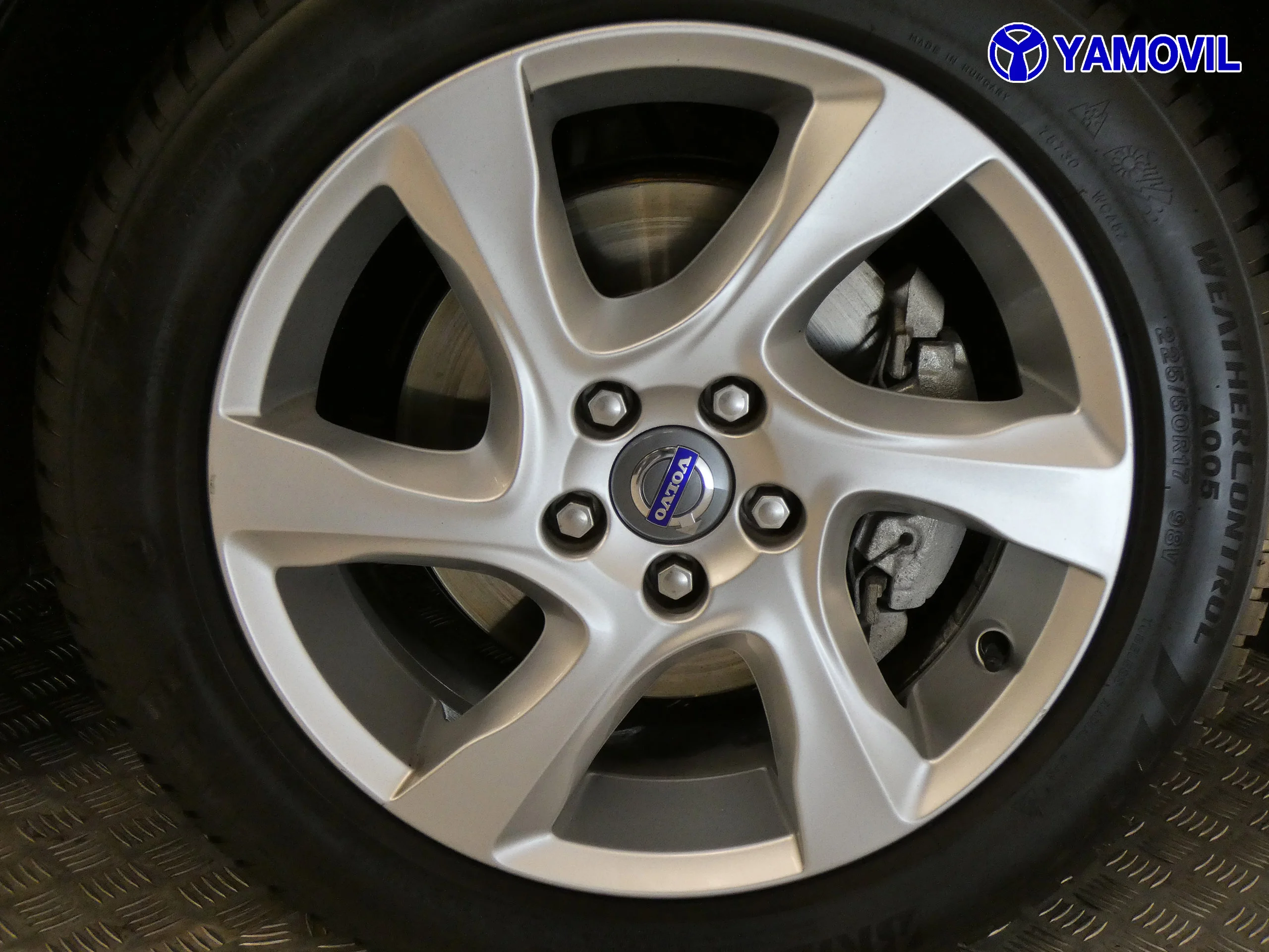 Volvo V40 1.6 D2 CROSS COUNTRY MOMENTUM 5P - Foto 12
