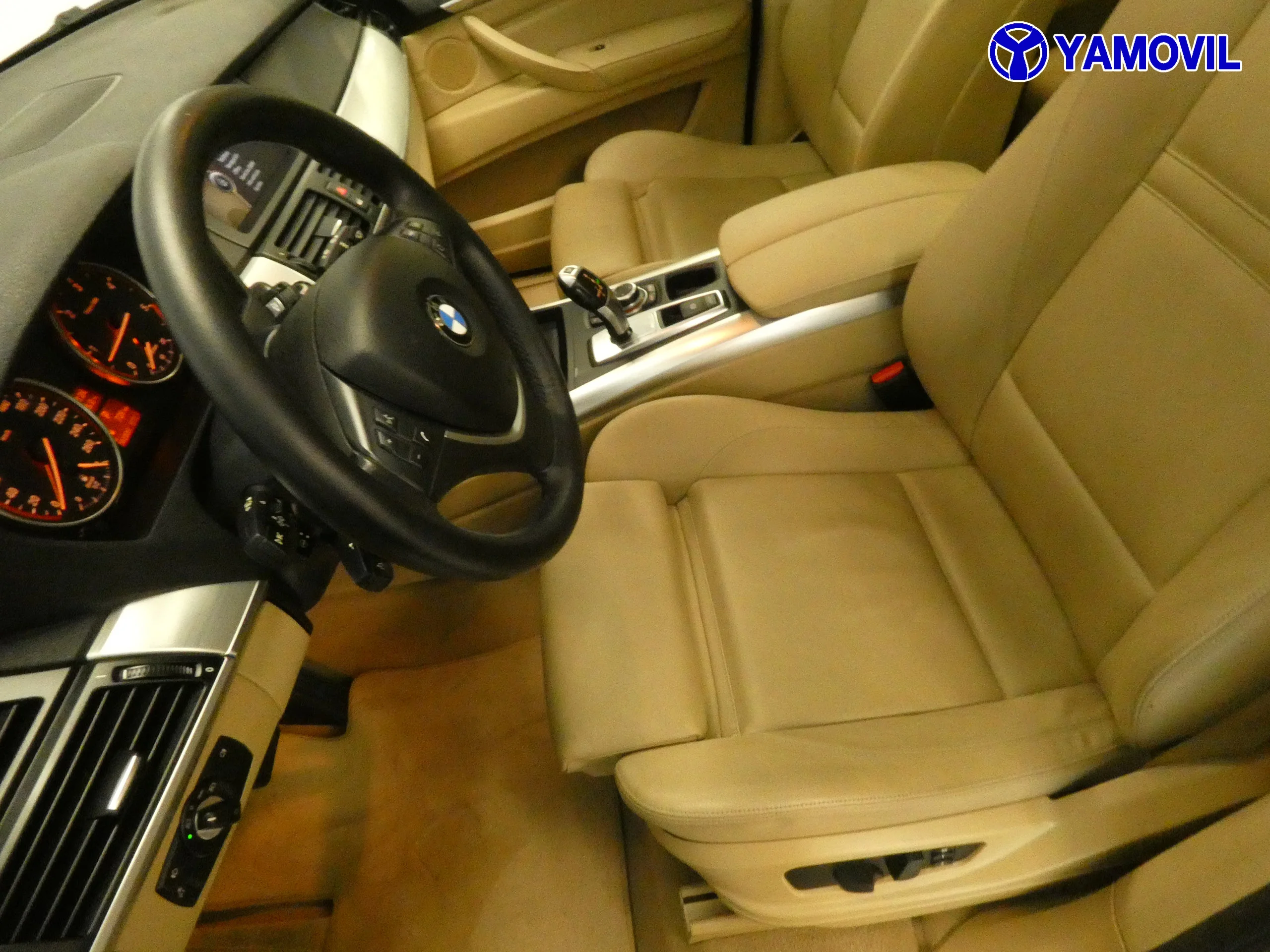 BMW X5 4.0D AUT. 5P - Foto 13