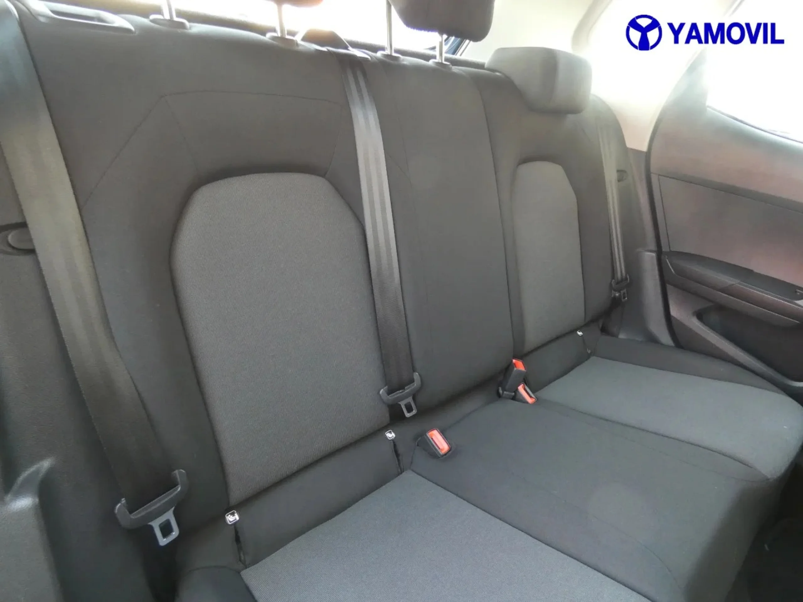 Seat Arona 1.0 TGI GNC Reference Edition 66 kW (90 CV) - Foto 16