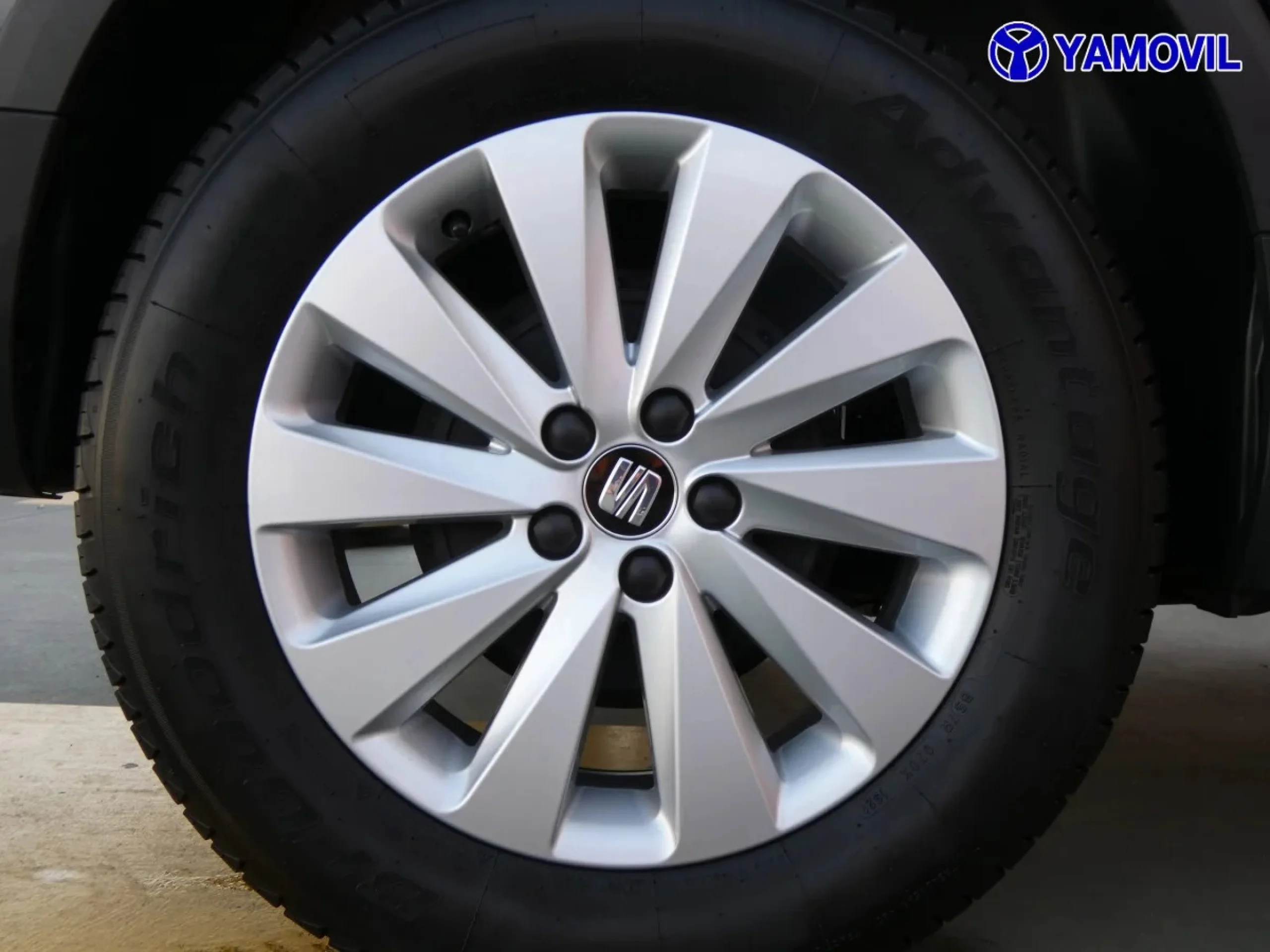 Seat Arona 1.0 TGI GNC Reference Edition 66 kW (90 CV) - Foto 10
