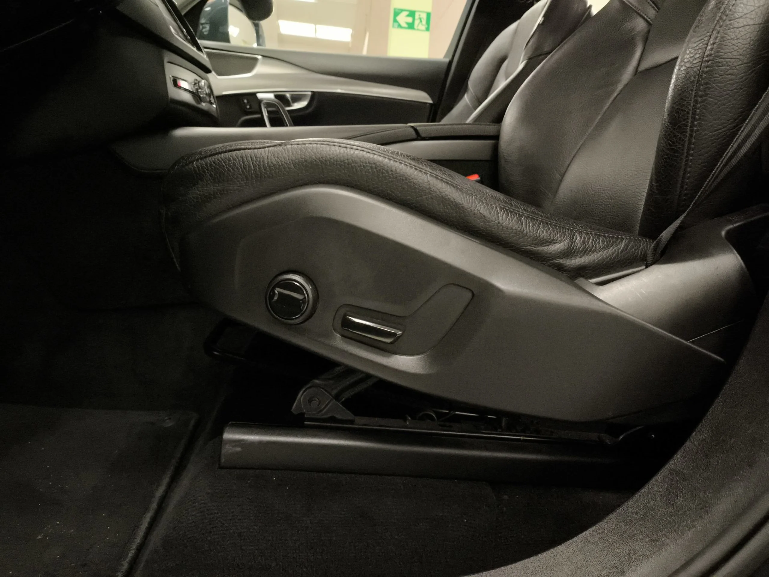 Volvo XC90 T8 Recharge Inscription Expression AWD Auto 287 kW (390 CV) - Foto 9