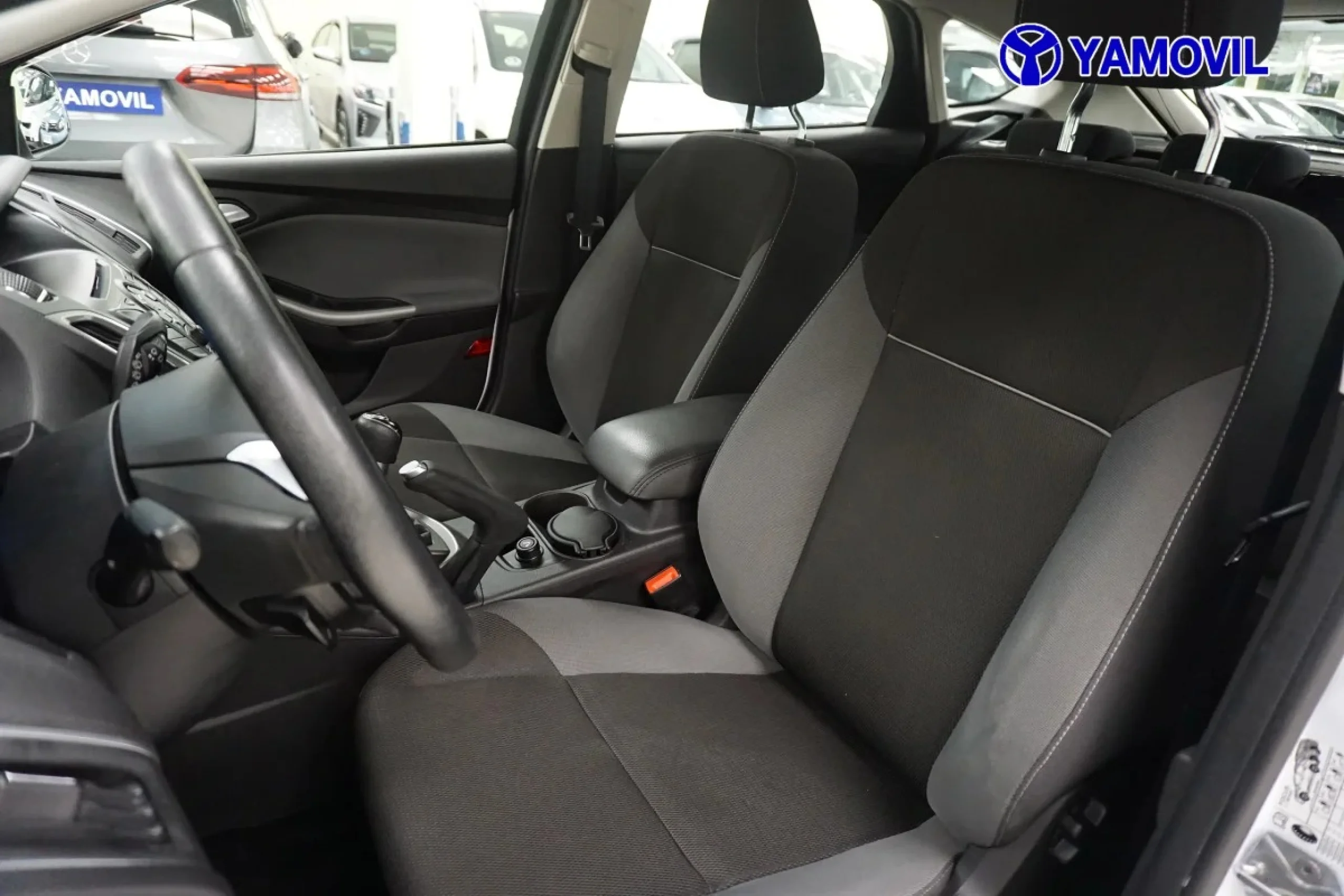 Ford Focus 1.6 TDCI Trend 70 kW (95 CV) - Foto 12