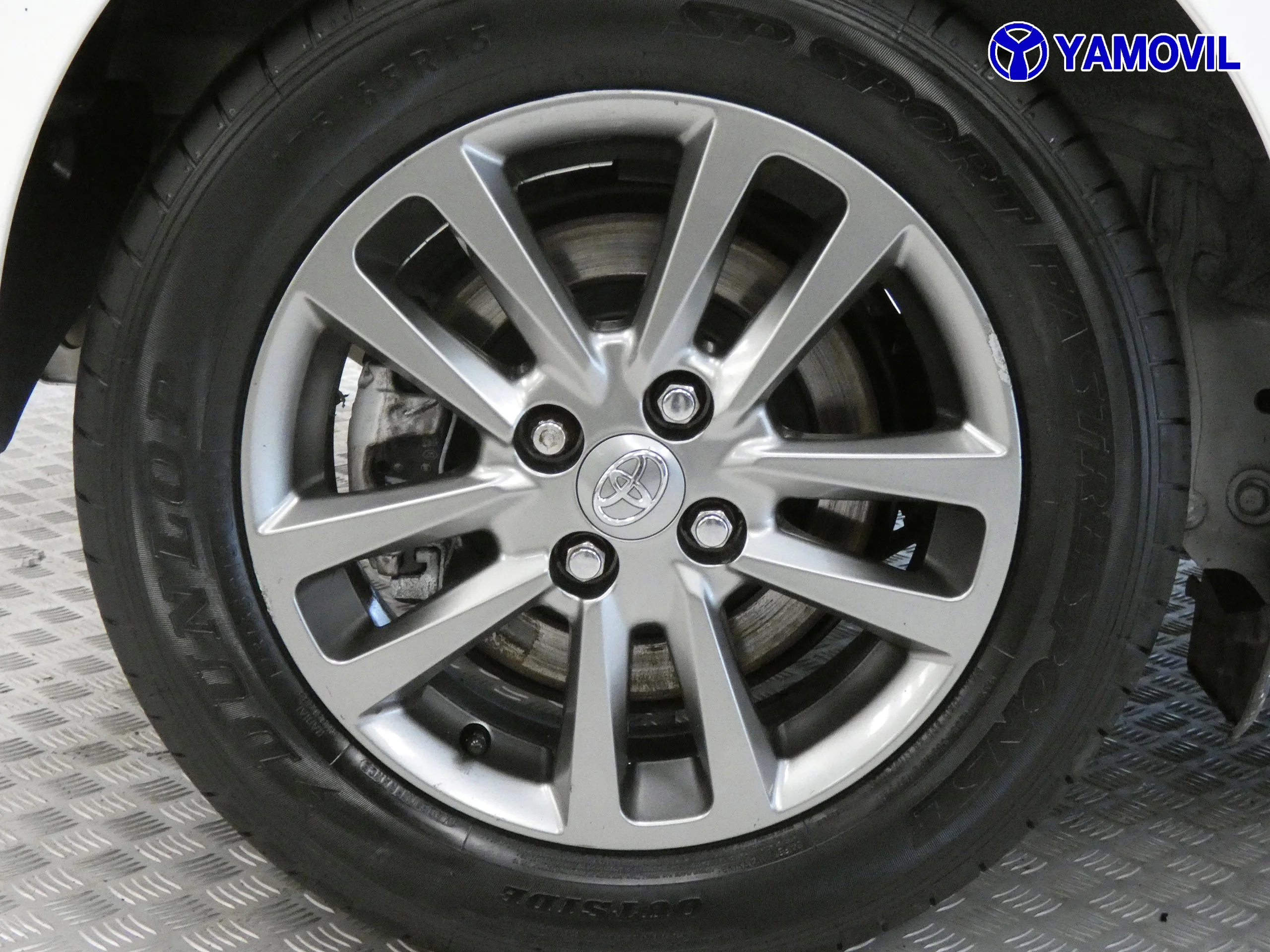 Toyota Yaris 1.3 ACTIVE 5P - Foto 10