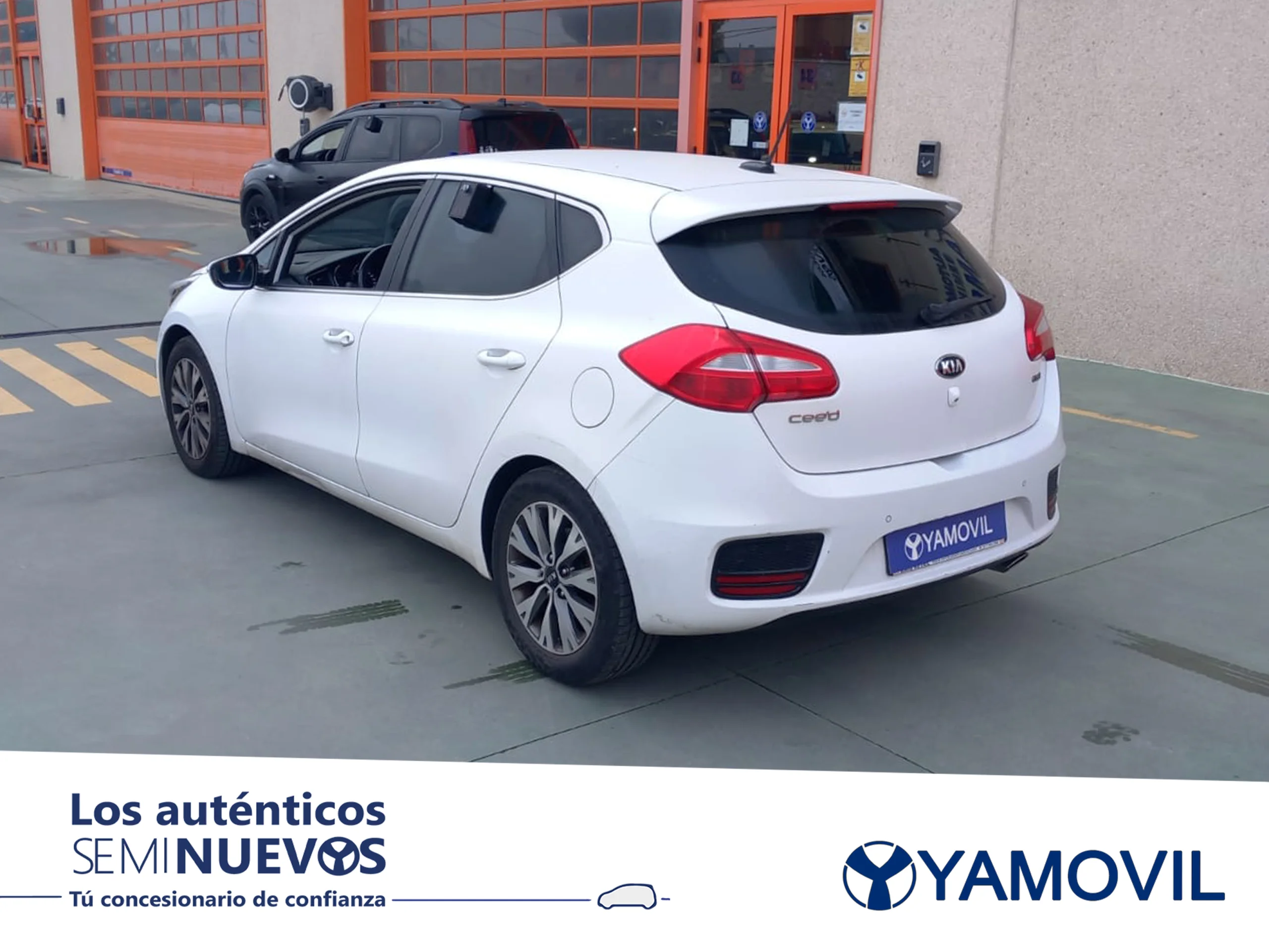 Kia Ceed 1.4 CRDi WGT UEFA Euro2016 66 kW (90 CV) - Foto 4