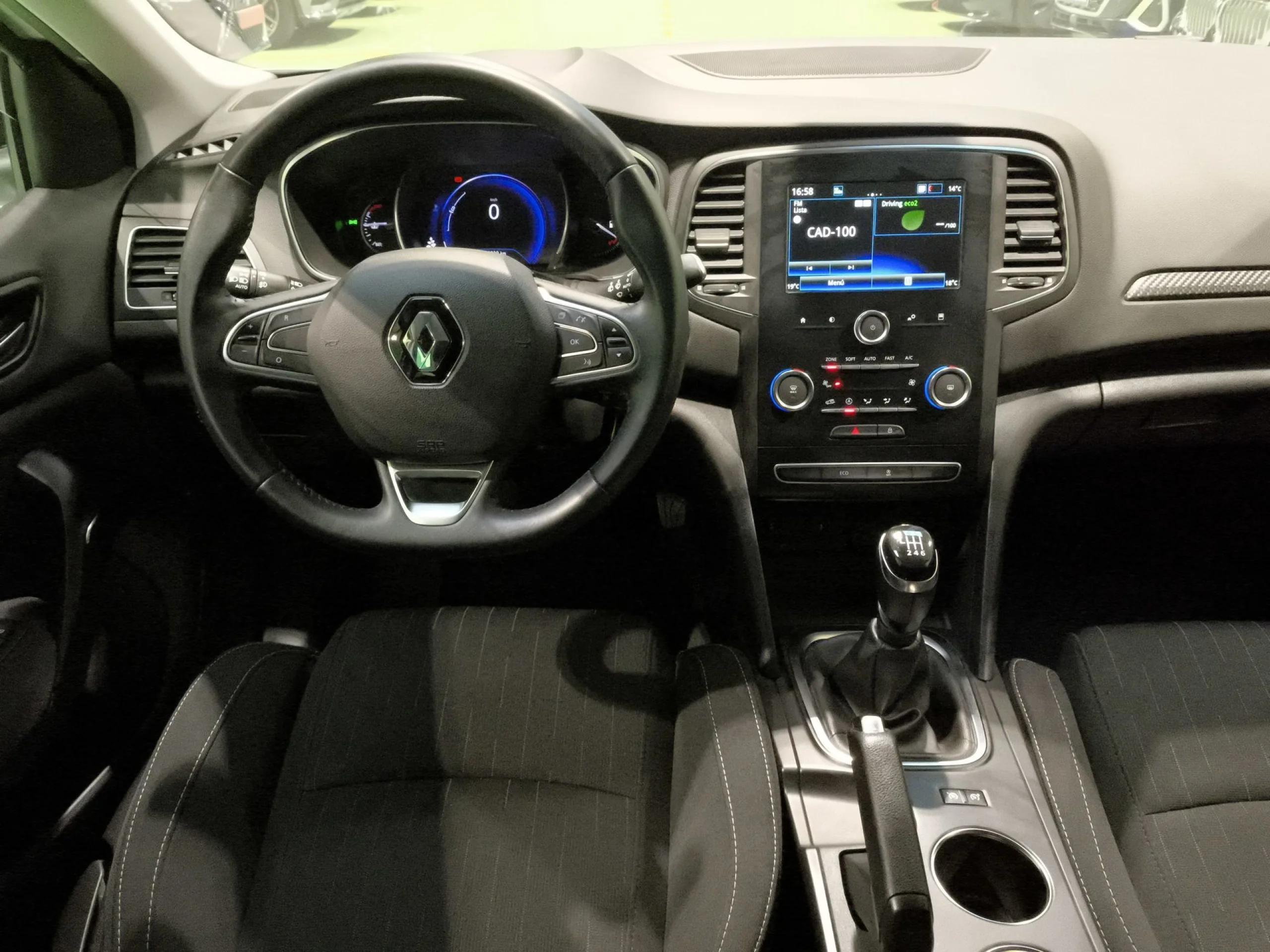 Renault Megane Limited TCe 103 kW (140 CV) GPF - Foto 17