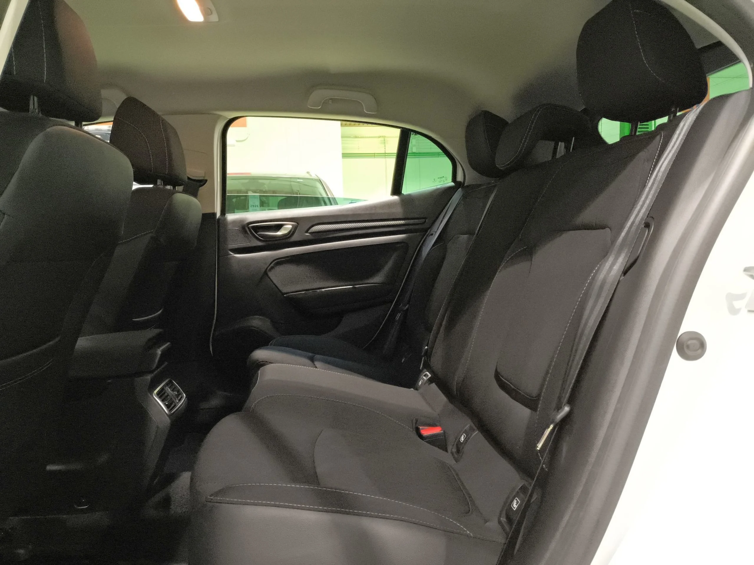 Renault Megane Limited TCe 103 kW (140 CV) GPF - Foto 18