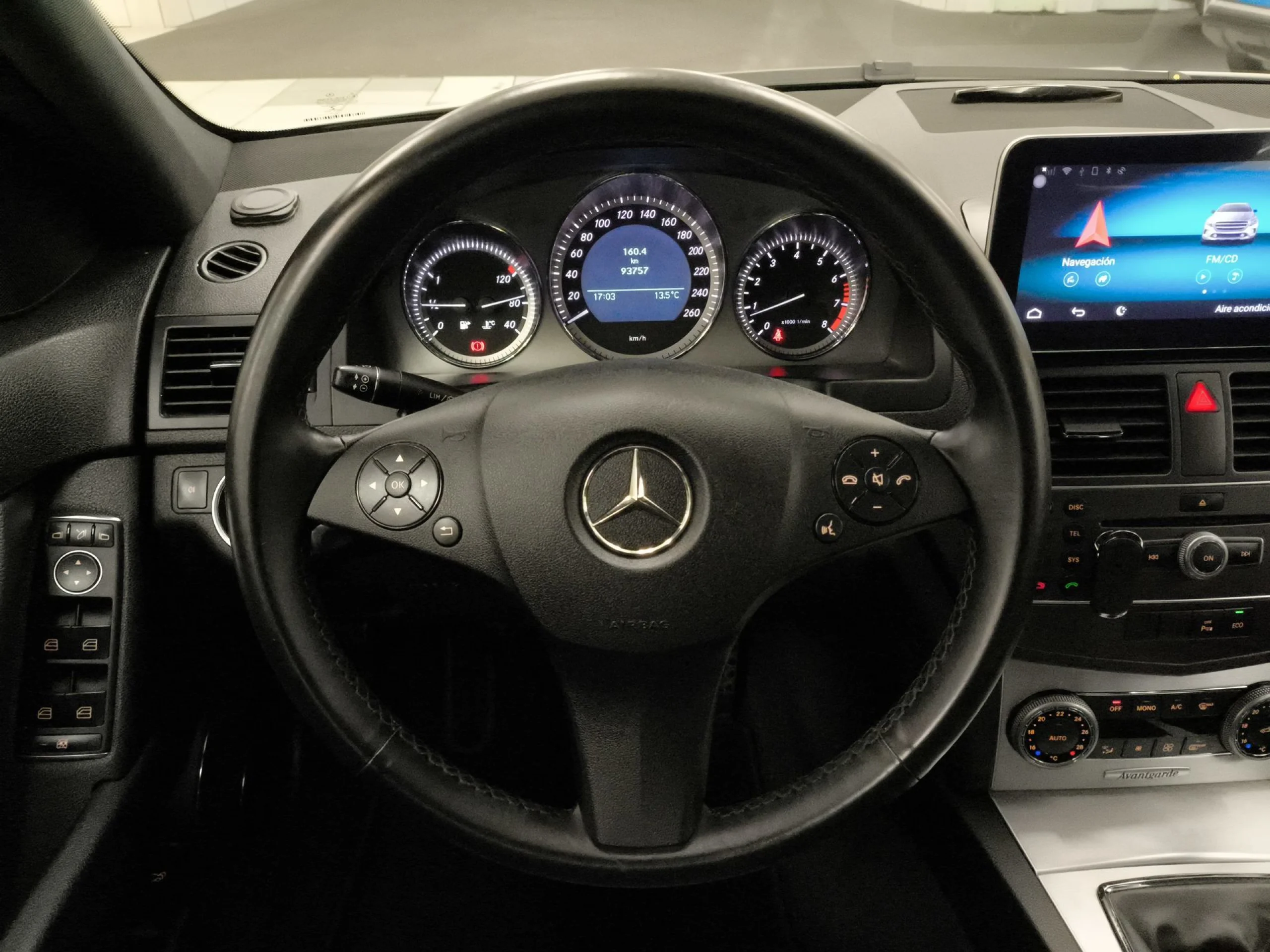 Mercedes-Benz Clase C C 180 CGI BE Avantgarde 115 kW (156 CV) - Foto 11