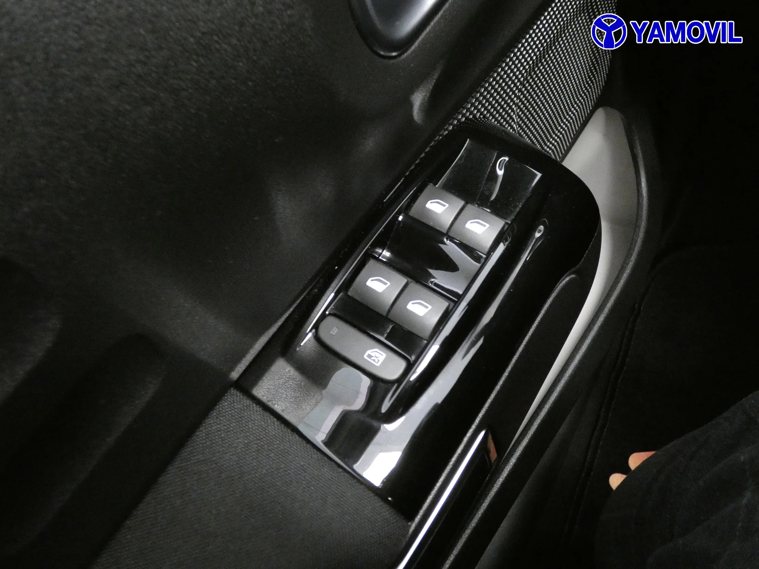 Citroen C3 1.2 PURETECH GLP FEEL - Foto 32