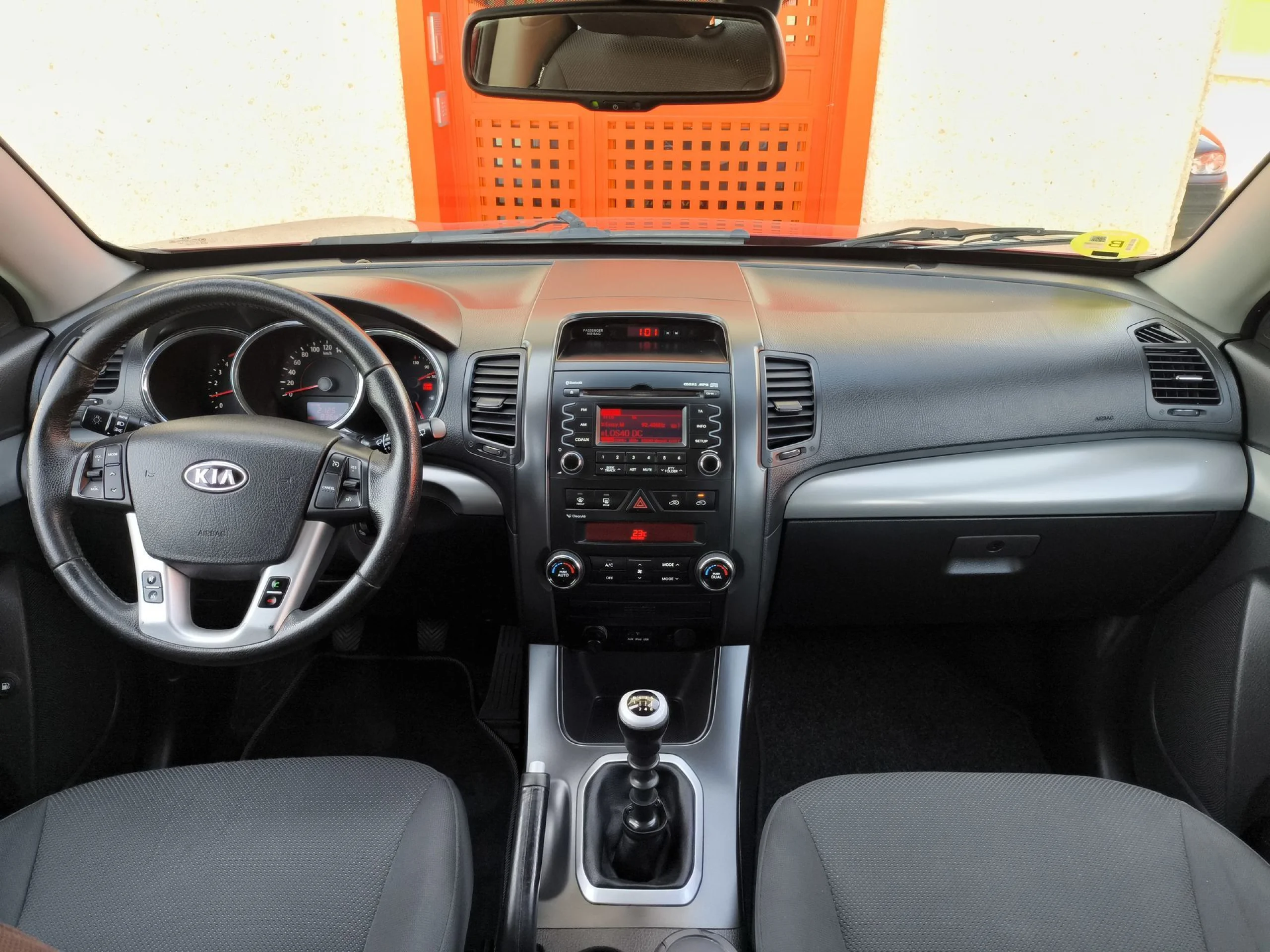 Kia Sorento 2.0 CRDi Drive 4x2 110 kW (150 CV) - Foto 11