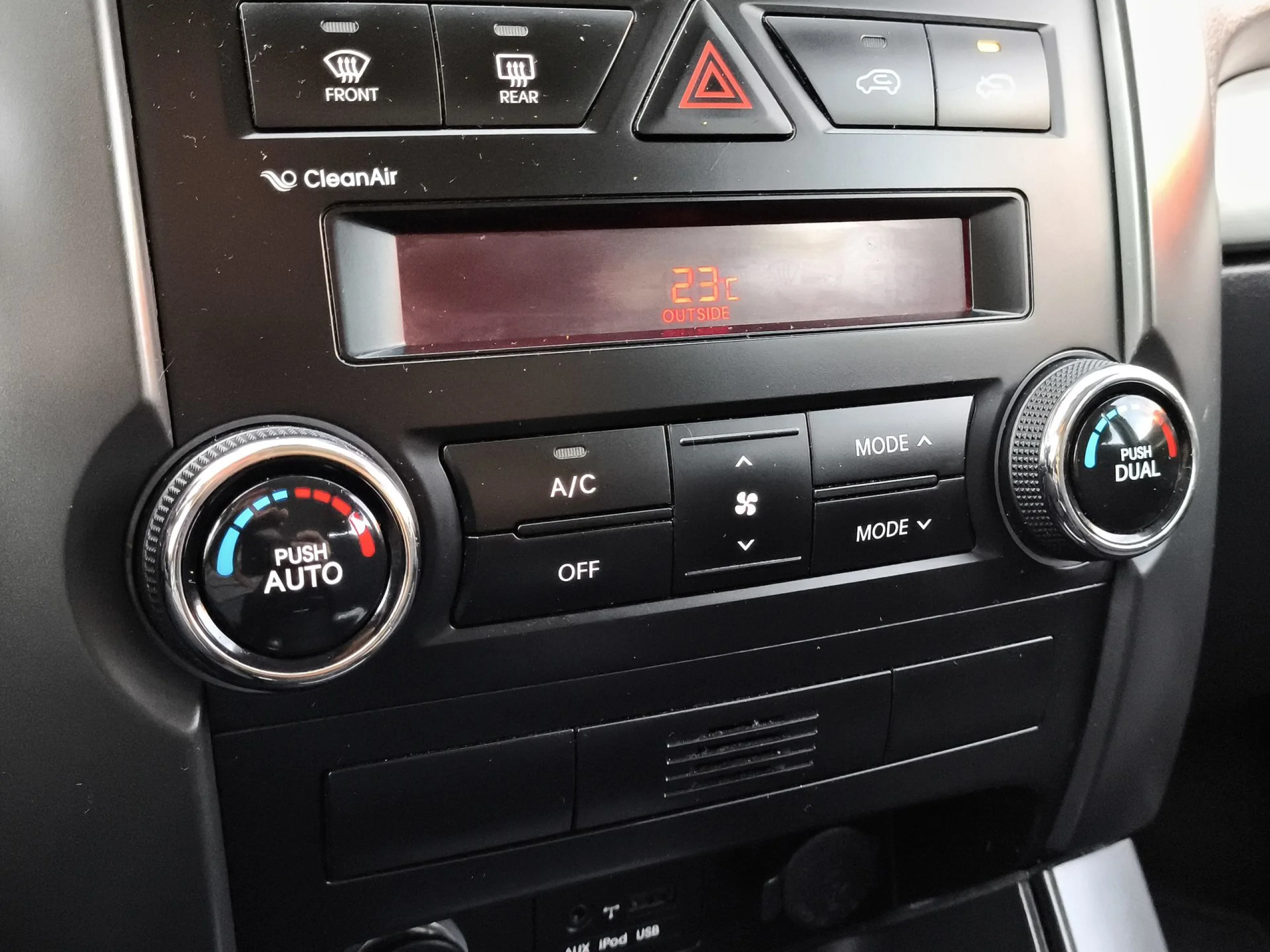 Kia Sorento 2.0 CRDi Drive 4x2 110 kW (150 CV) - Foto 20
