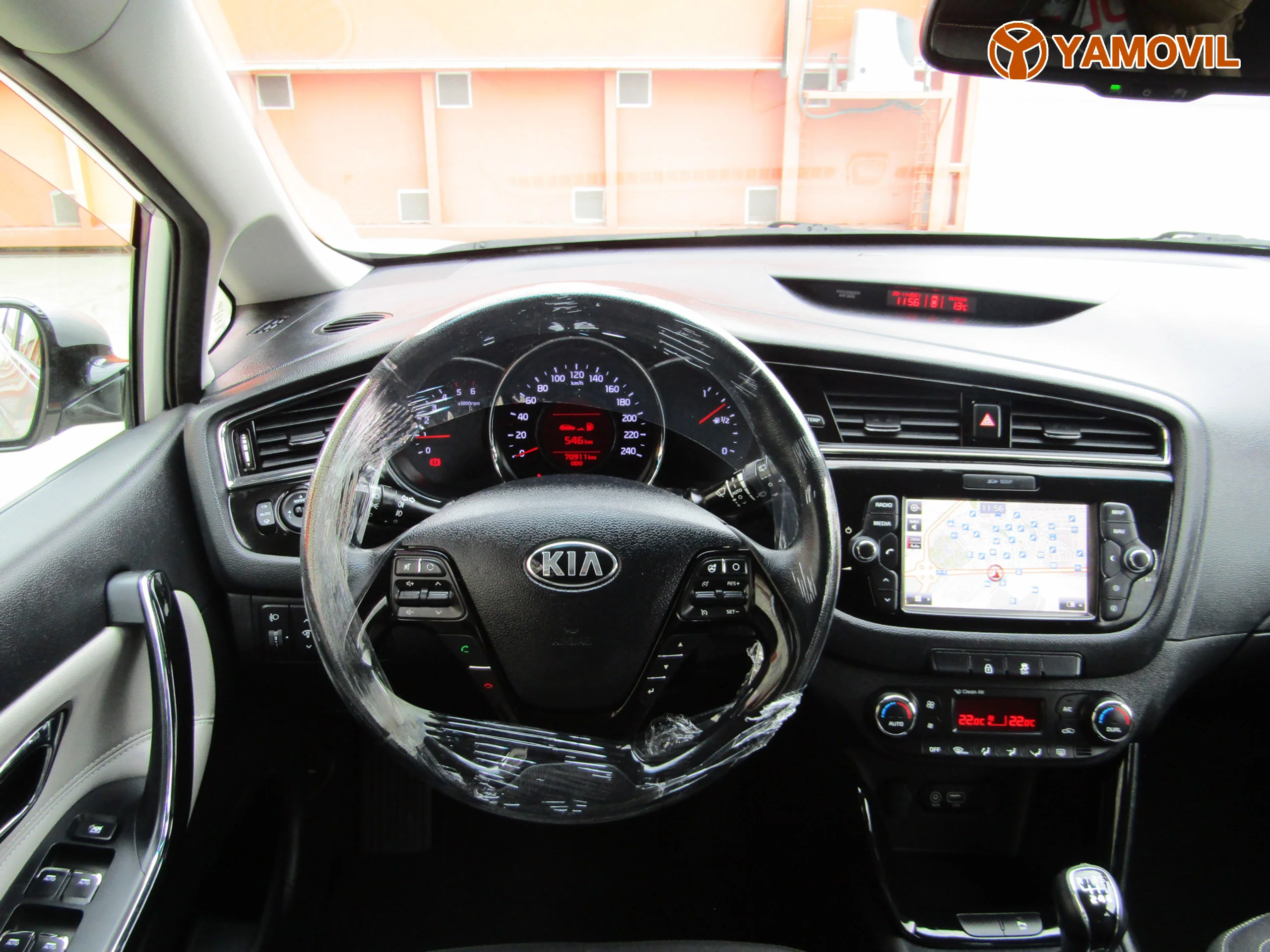 Kia Ceed SW 1.6 CRDI UEFA EURO 2016 - Foto 17