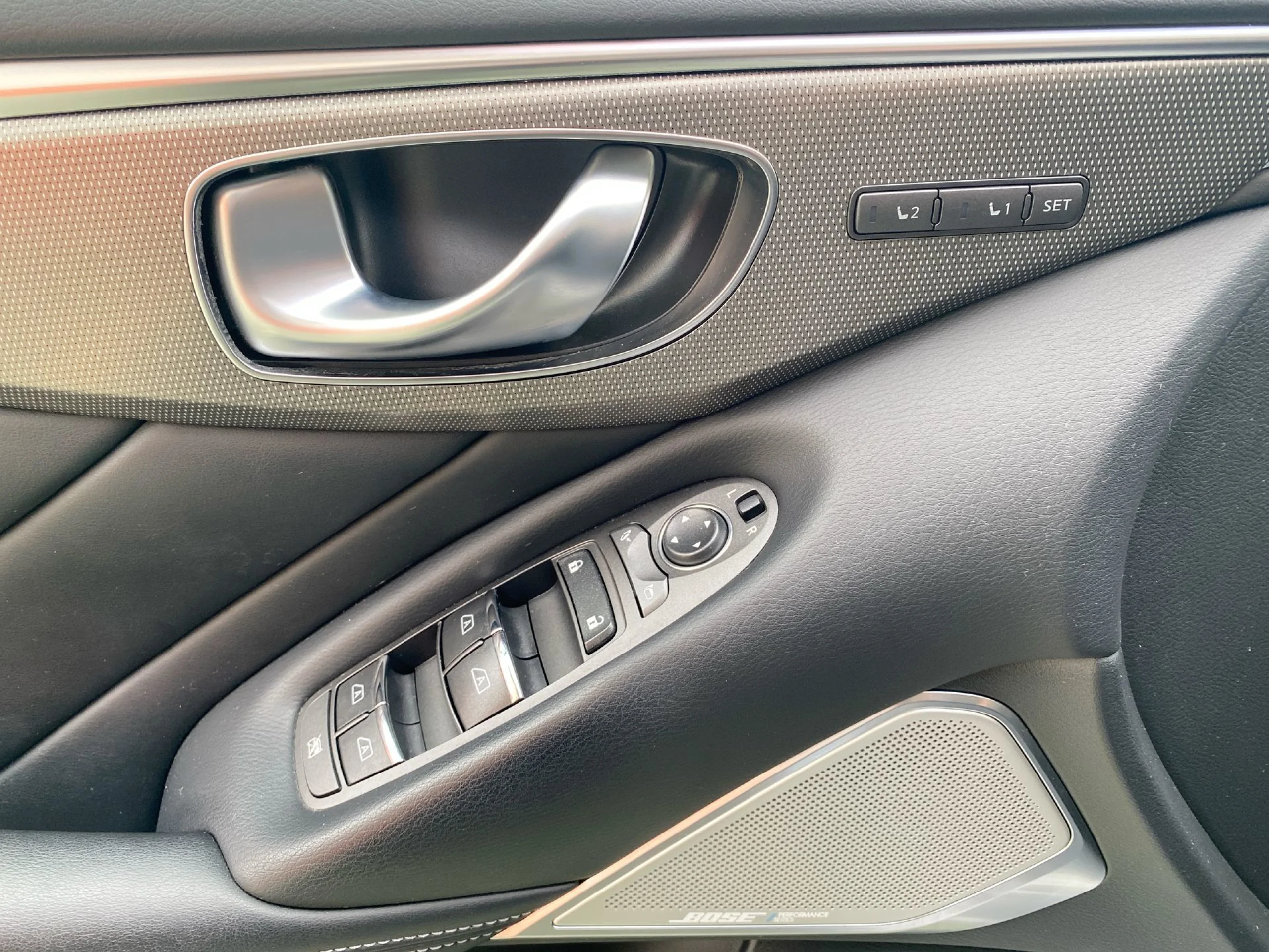 Infiniti Q50 3.5 Hybrid Premium Auto 268 kW (364 CV) - Foto 10