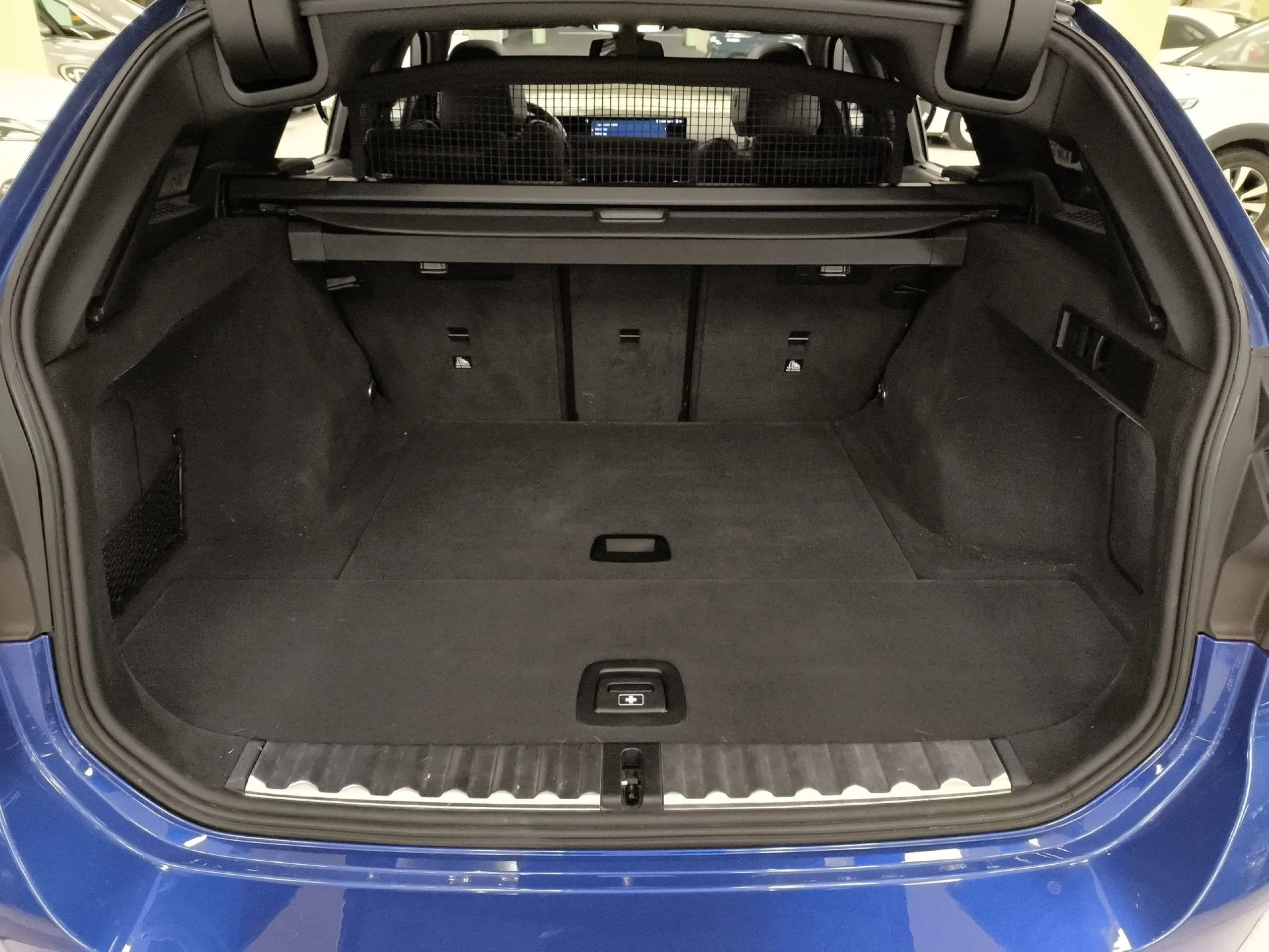 BMW Serie 3 318d Touring 110 kW (150 CV) - Foto 21