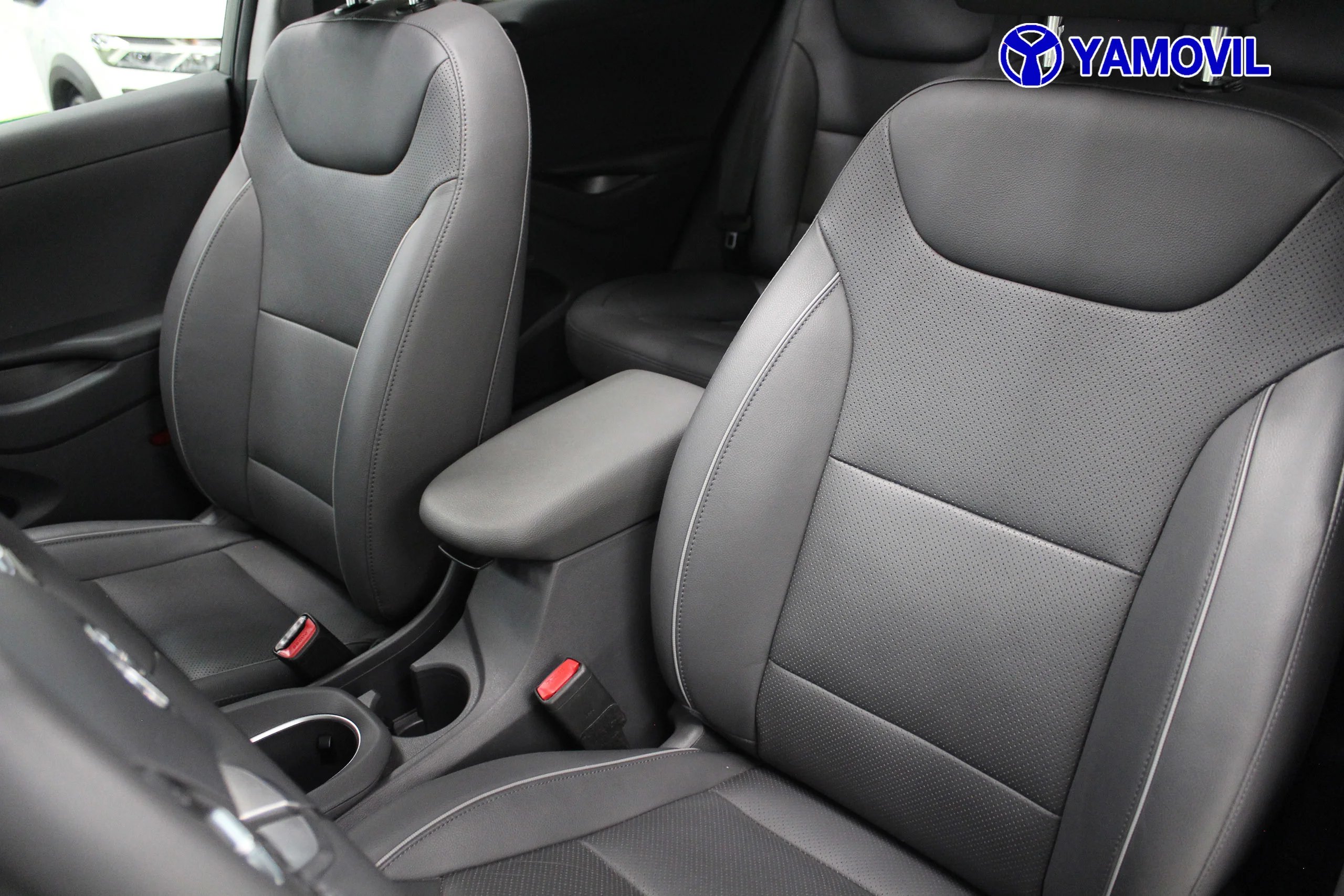 Hyundai IONIQ 1.6 GDI HEV Style DT 104 kW (141 CV) - Foto 13