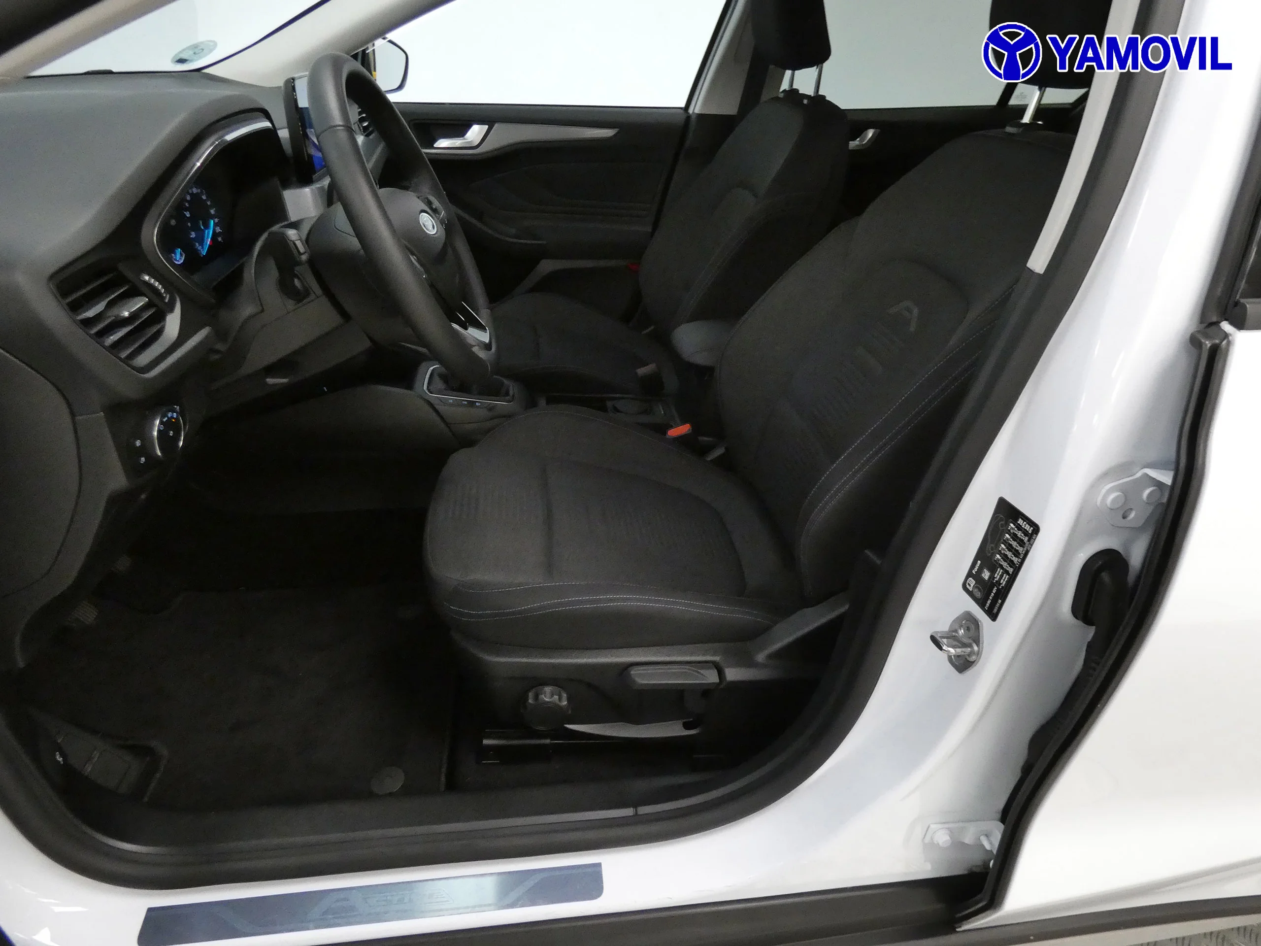 Ford Focus 1.0 ECOBOOST ACTIVE - Foto 17