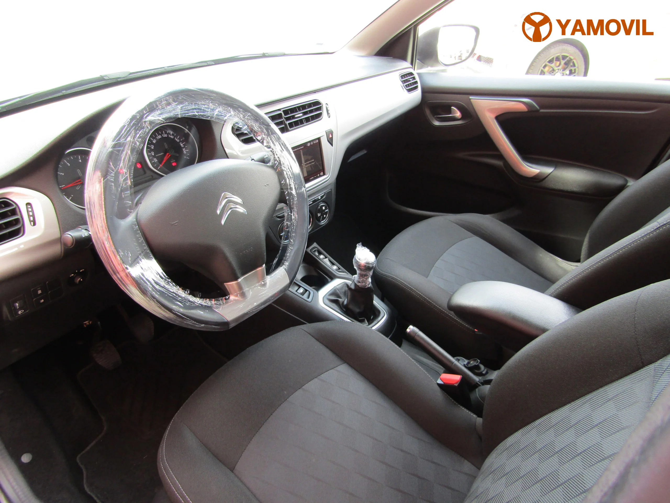 Citroen C-Elysee 1.6 BLUEHDI SHINE - Foto 19