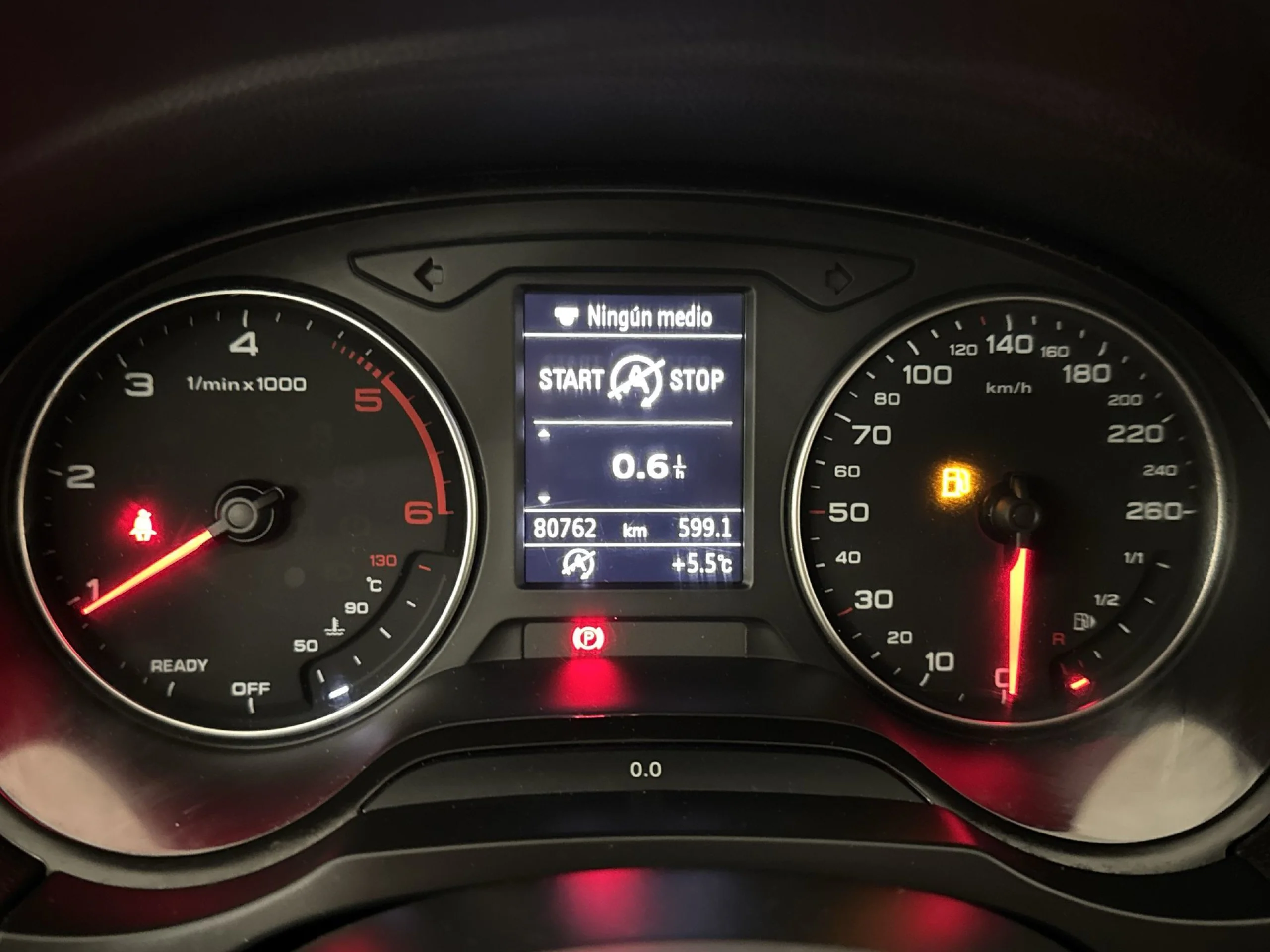 Audi A3 sedan Attraction 1.6 TDI clean diesel 81 kW (110 CV) - Foto 14