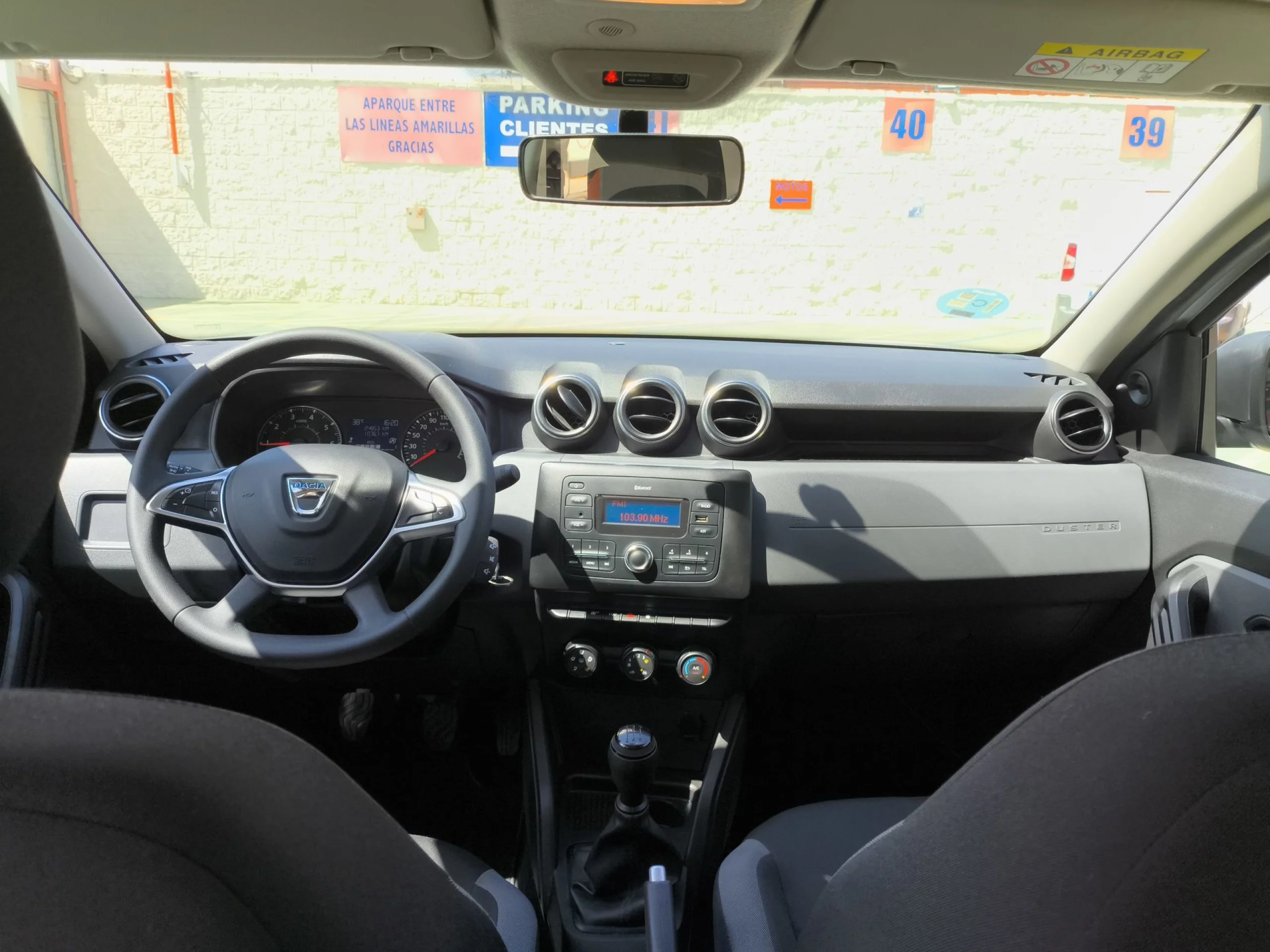 Dacia Duster Essential TCE 74 kW (100 CV) 4X2 - Foto 11