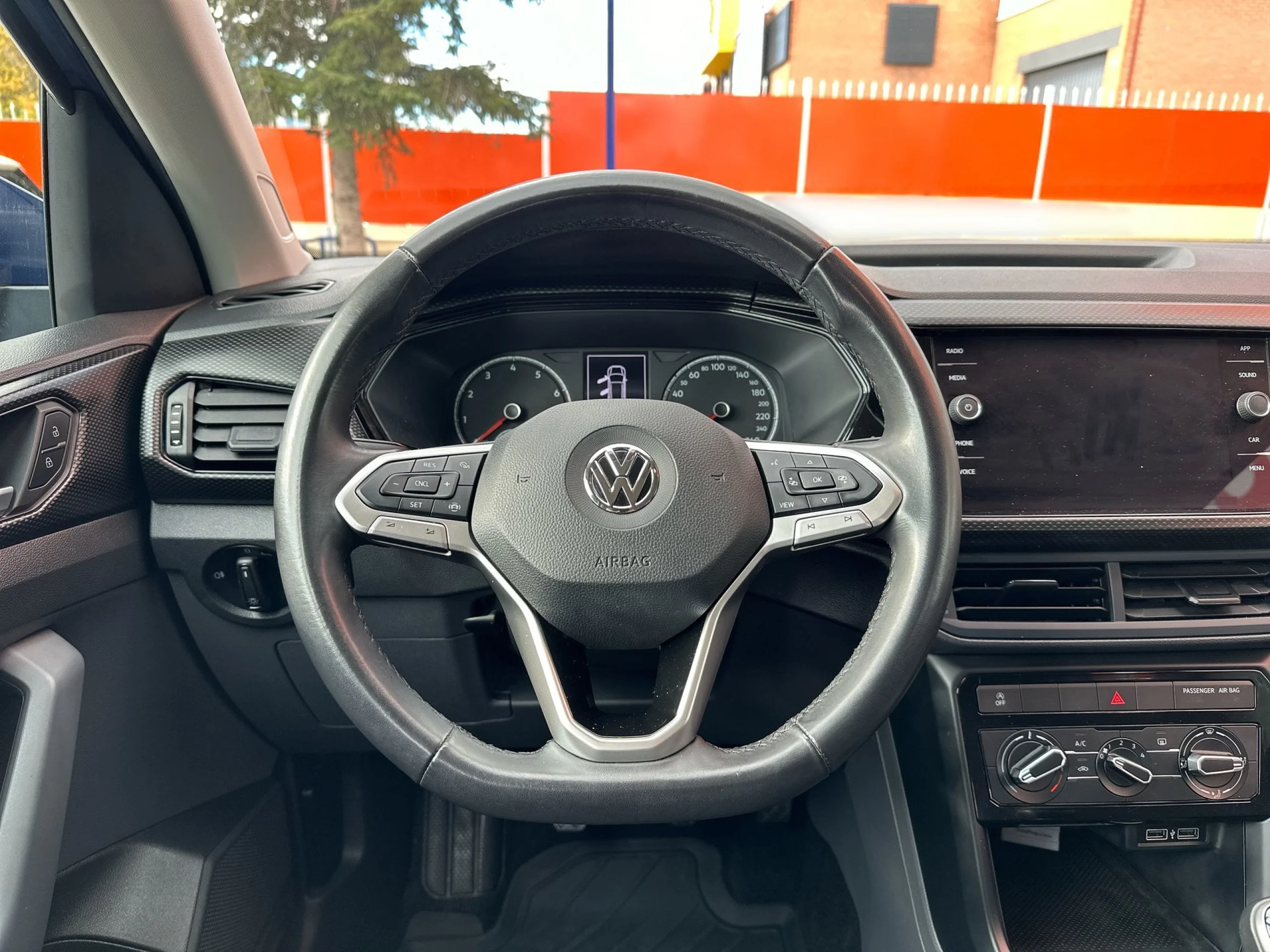 Volkswagen T-Cross Advance 1.0 TSI 85 kW (115 CV) - Foto 10
