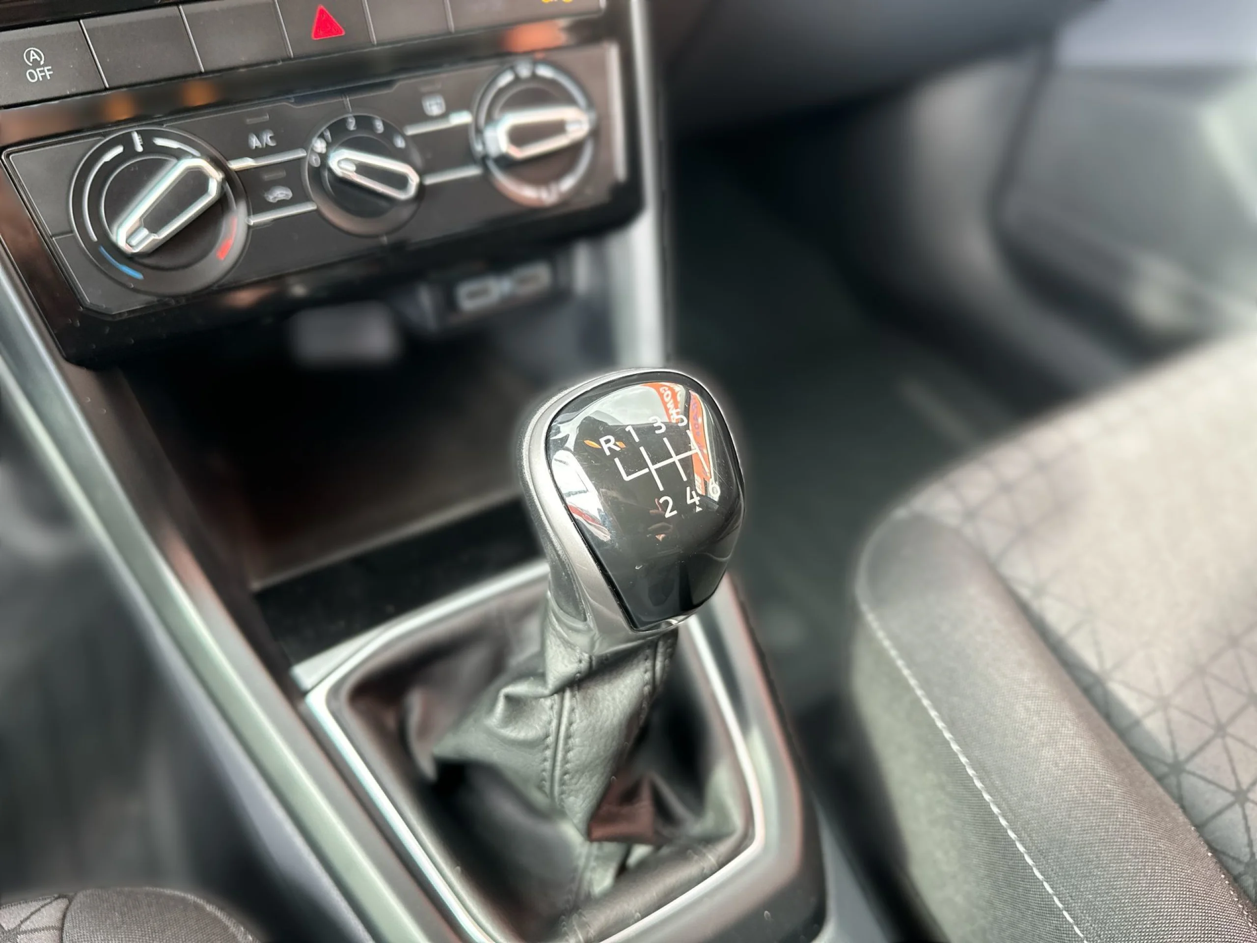 Volkswagen T-Cross Advance 1.0 TSI 85 kW (115 CV) - Foto 16