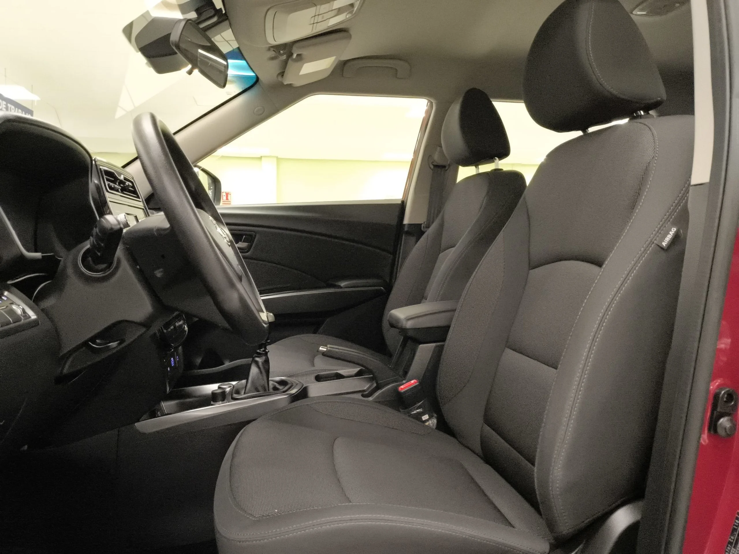 SsangYong Tivoli G12T Line 94 kW (128 CV) - Foto 8