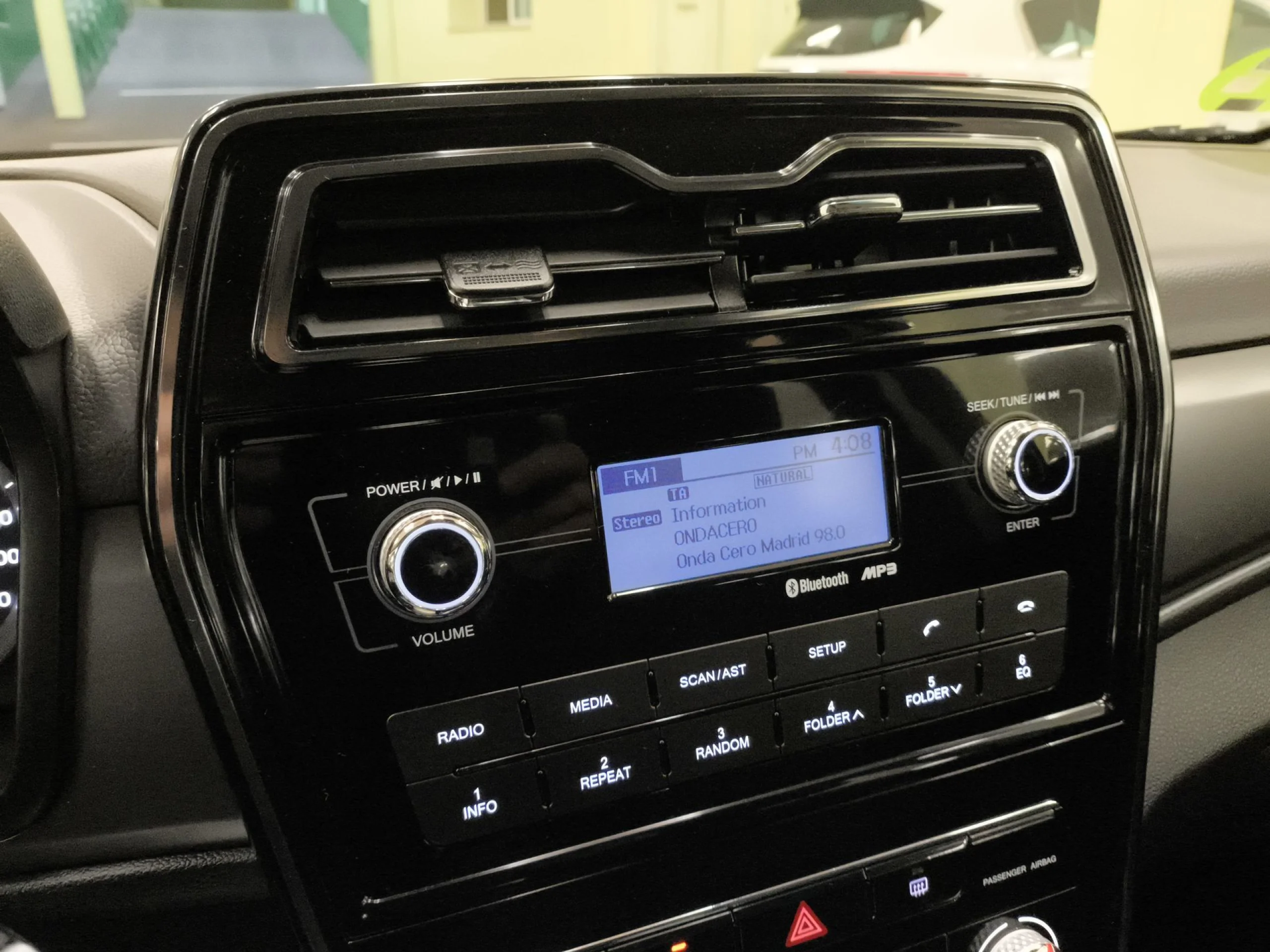 SsangYong Tivoli G12T Line 94 kW (128 CV) - Foto 13