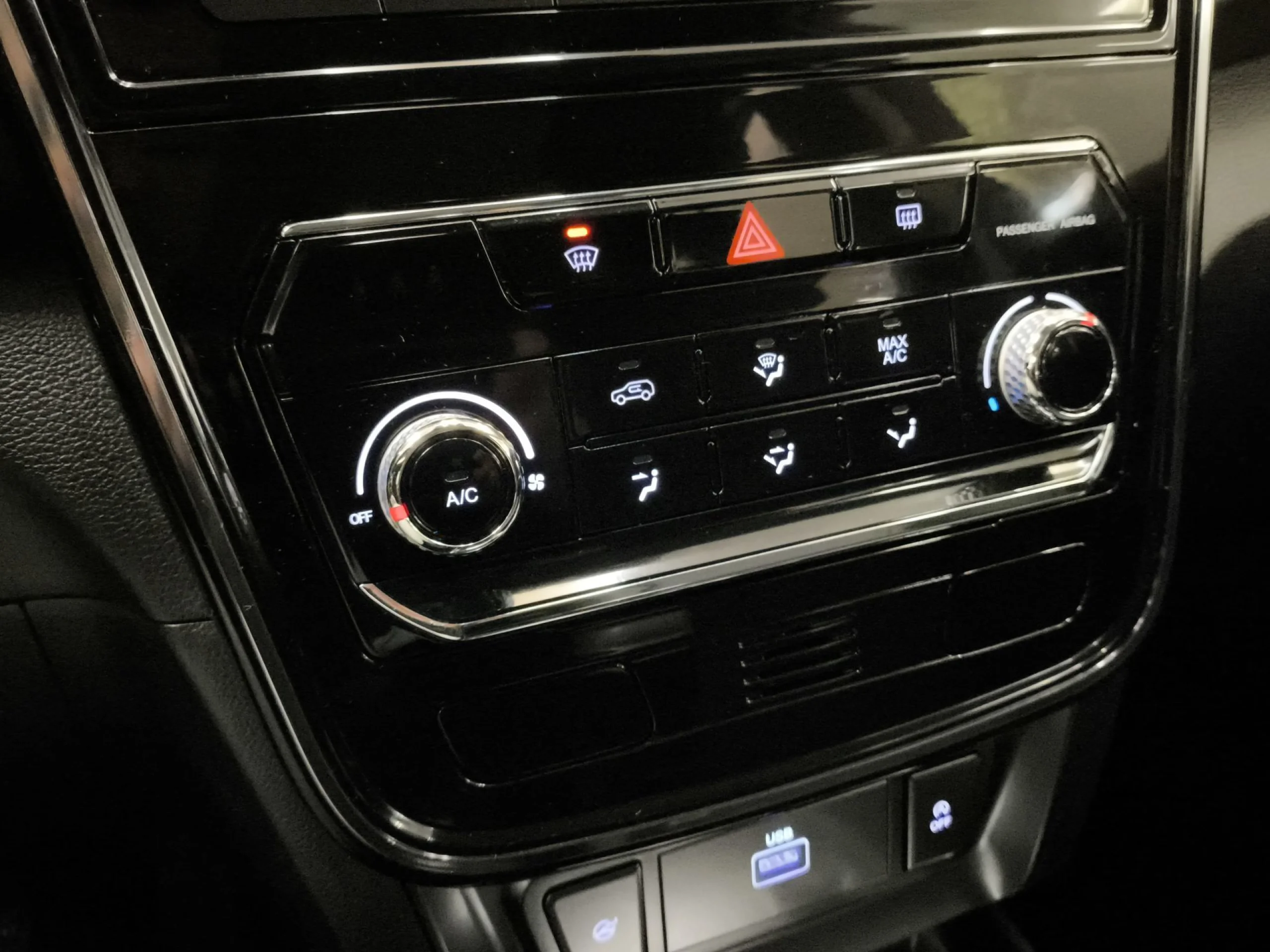 SsangYong Tivoli G12T Line 94 kW (128 CV) - Foto 14