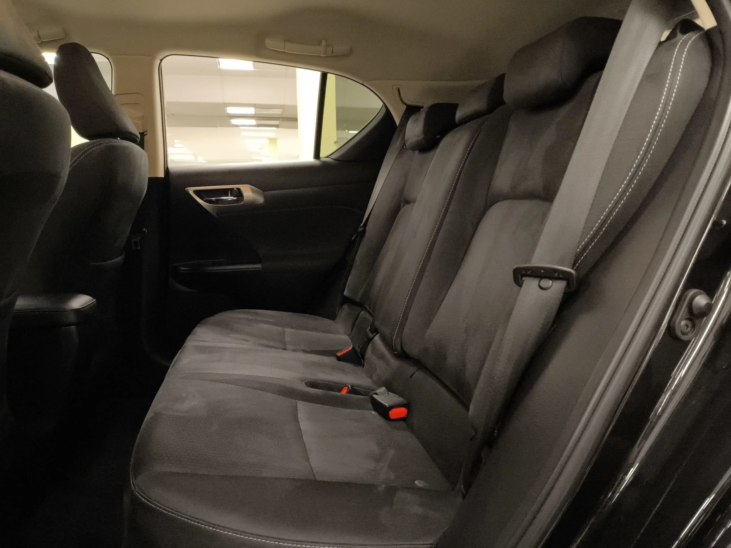 Lexus CT 200h Black AND Grey Edition 100 kW (136 CV) - Foto 18