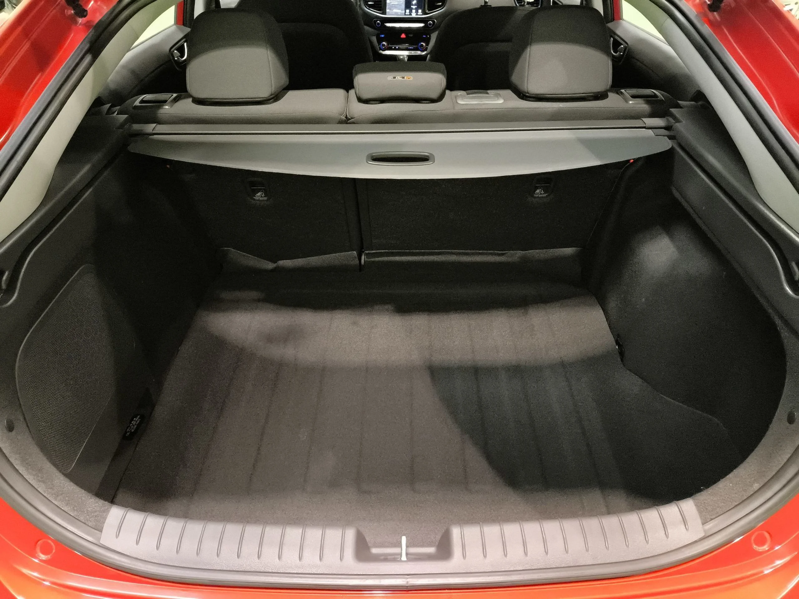 Hyundai IONIQ 1.6 GDI HEV Klass Nav DCT 	104 kW (141 CV) - Foto 20