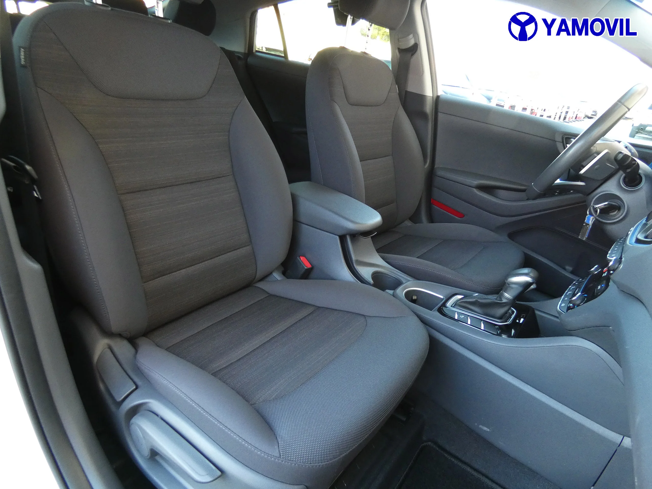 Hyundai IONIQ 1.6 KLASS NAV  - Foto 15